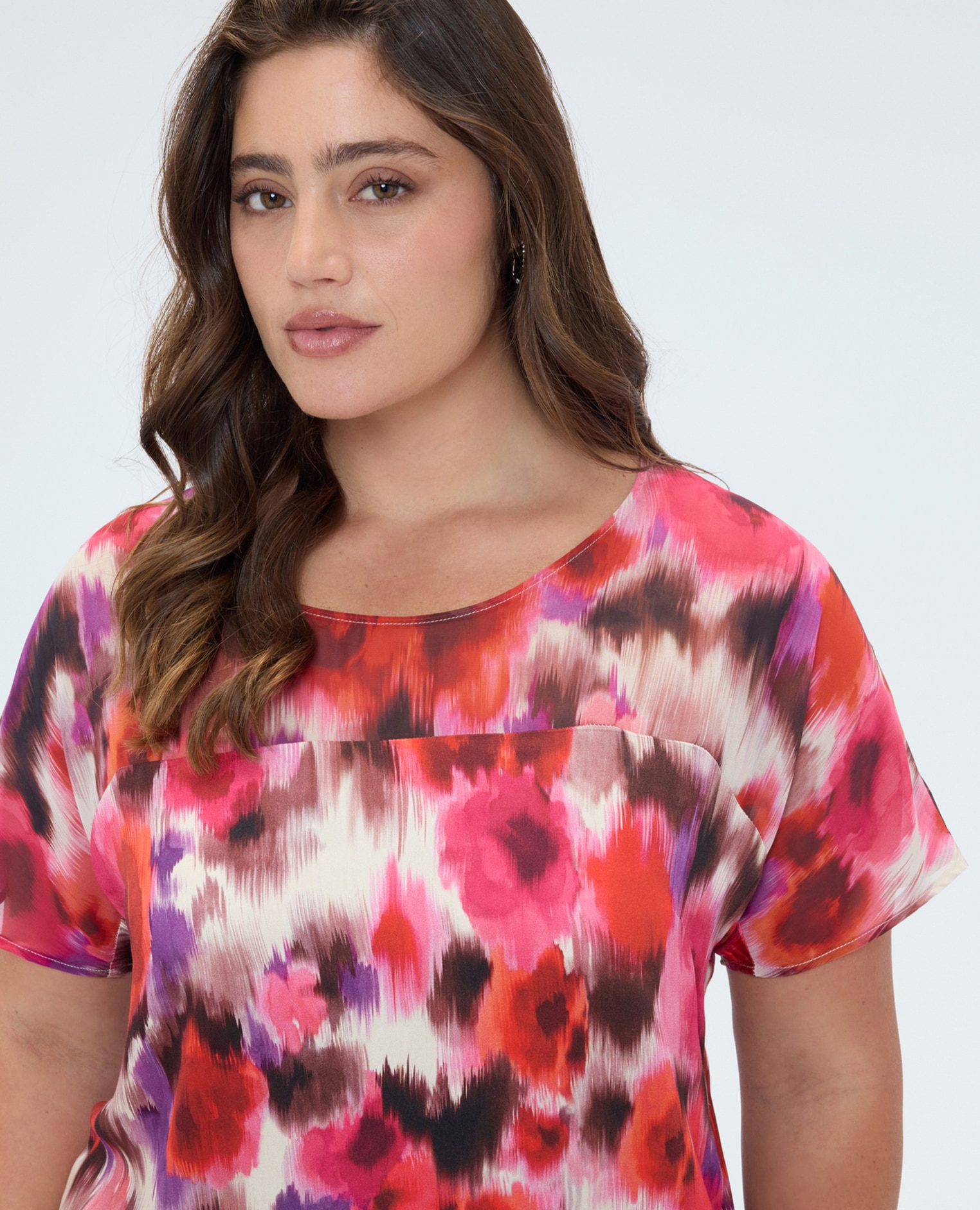 Blusa de mujer con estampado floral de viscosa perfecta para los momentos especiales y para los looks diarios - Fiorella Rubino - Fucsia Fucsia-4