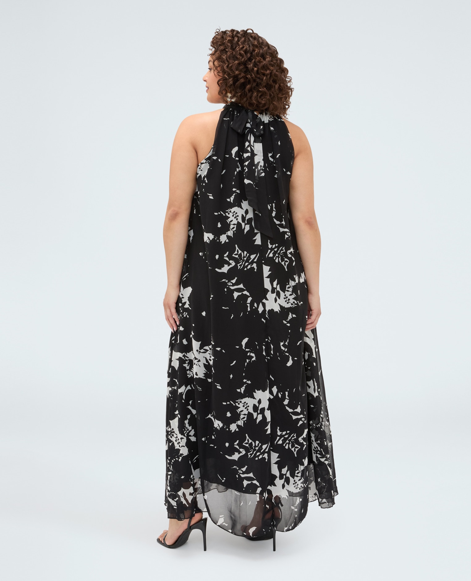 Vestido largo free estampado foliage línea en a y longitud maxi - Fiorella Rubino - Negro Negro-2