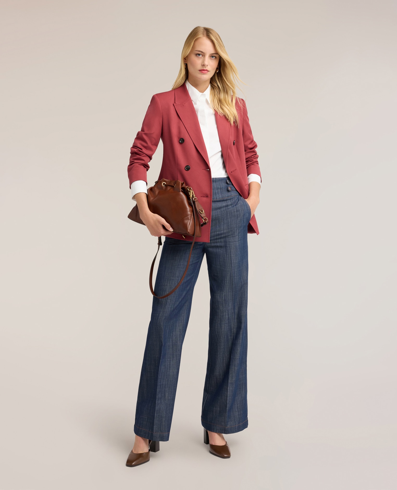 Chaqueta de mujer cruzada con botones en contraste ajuste regular longitud media - Motivi - Rojo Rojo-3