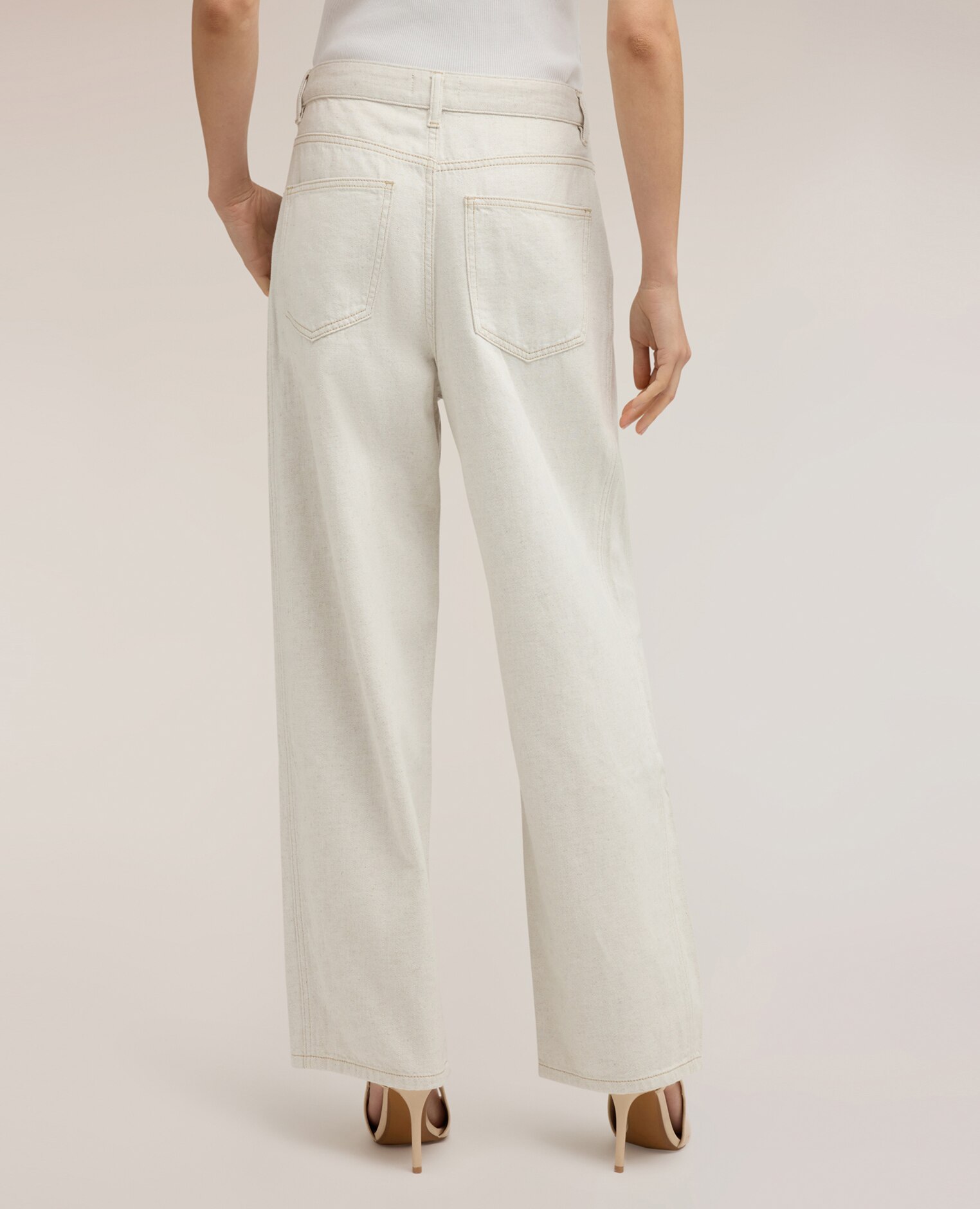 Pantalones de mujer barrel en drill mezcla de lino cierre frontal con botón y cremallera - Motivi - Blanco Blanco-2