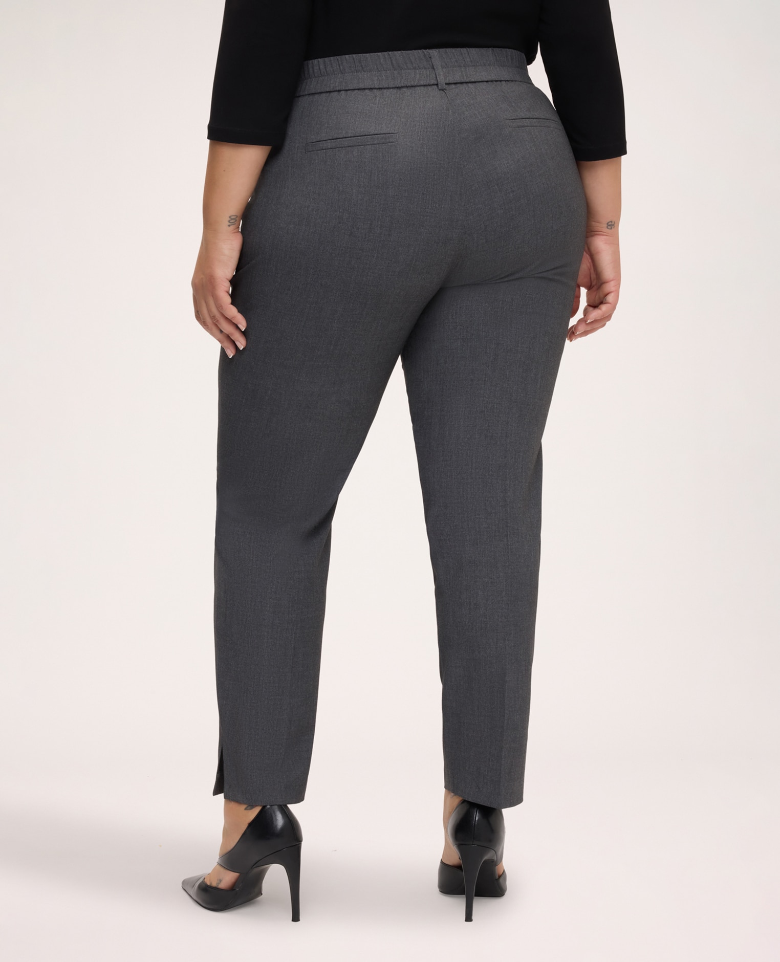 Pantalones de mujer carrot fit en tejido mezcla cierre con botón y cremallera delante y cintura elástica en la parte trasera para el máximo confort - Fiorella Rubino - Gris Gris-2
