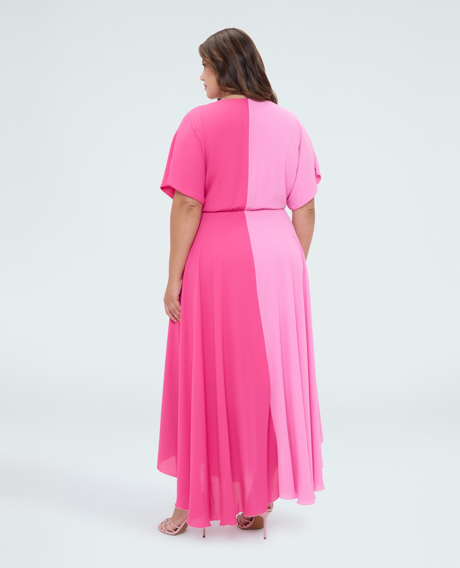Vestido largo color block cintura definida por un sutil elástico falda amplia y con efecto movimiento - Fiorella Rubino - Rosa Rosa-2