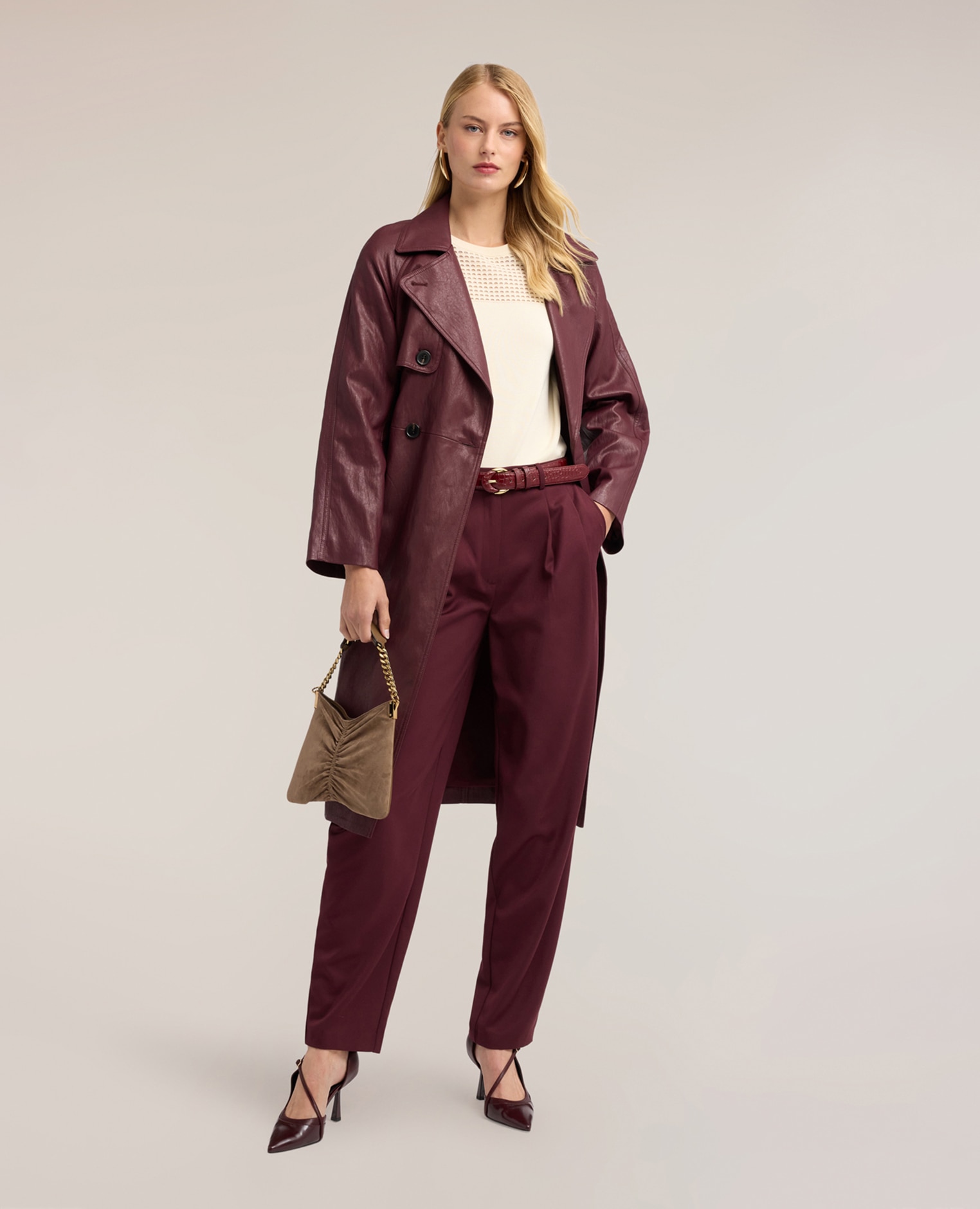 Pantalones de mujer barrel de viscosa ajuste barrel con pinzas en la parte superior - Motivi - Burdeos Burdeos-1