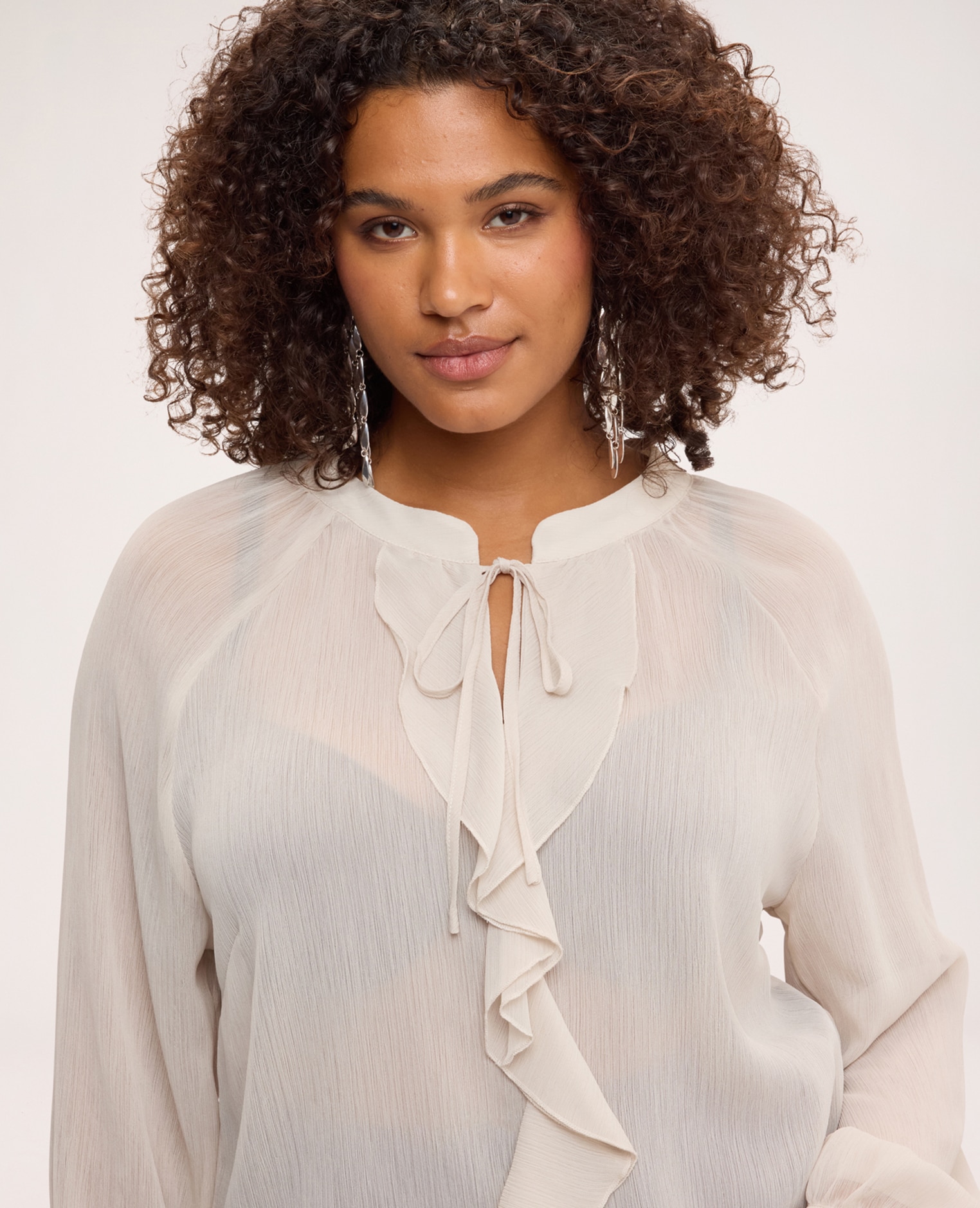 Blusa de mujer con lazo y volante volante central en la parte delantera y mangas largas - Fiorella Rubino - Blanco Blanco-4