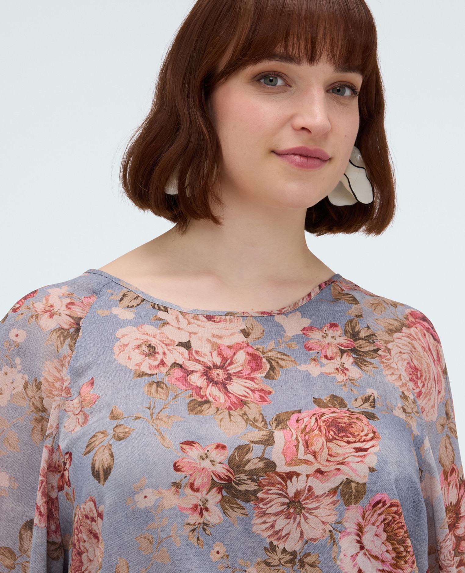 Blusa de mujer con estampado floral de viscosa cordón ajustable en el bajo para personalizar el ajuste - Fiorella Rubino - Azul claro Azul claro-4