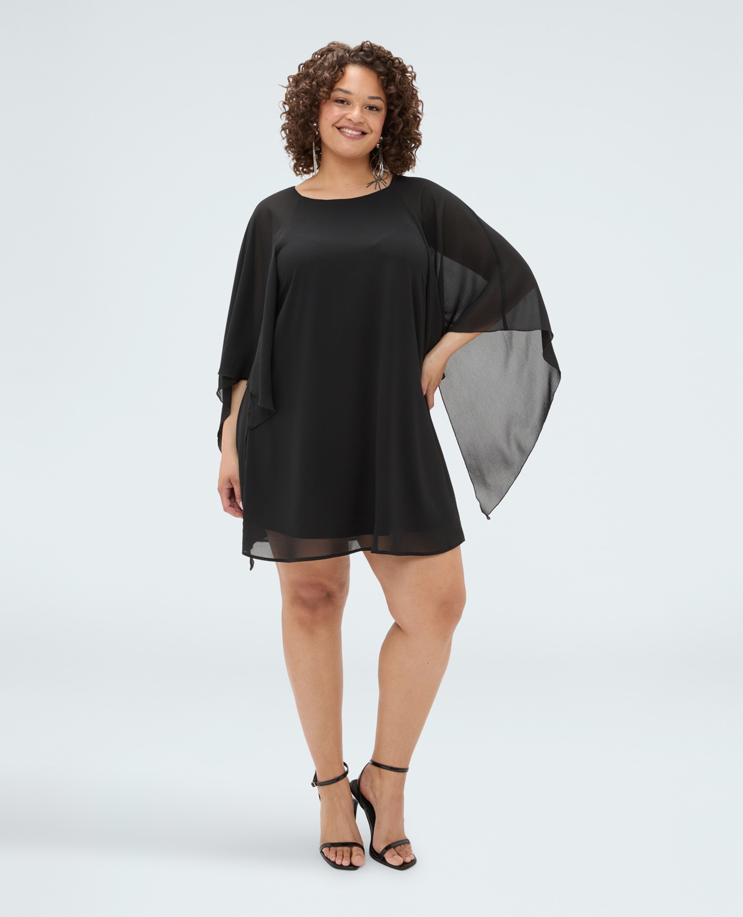 Vestido de georgette con maximangas kimono cuello redondo y abertura con gota en la espalda - Fiorella Rubino - Negro Negro-1
