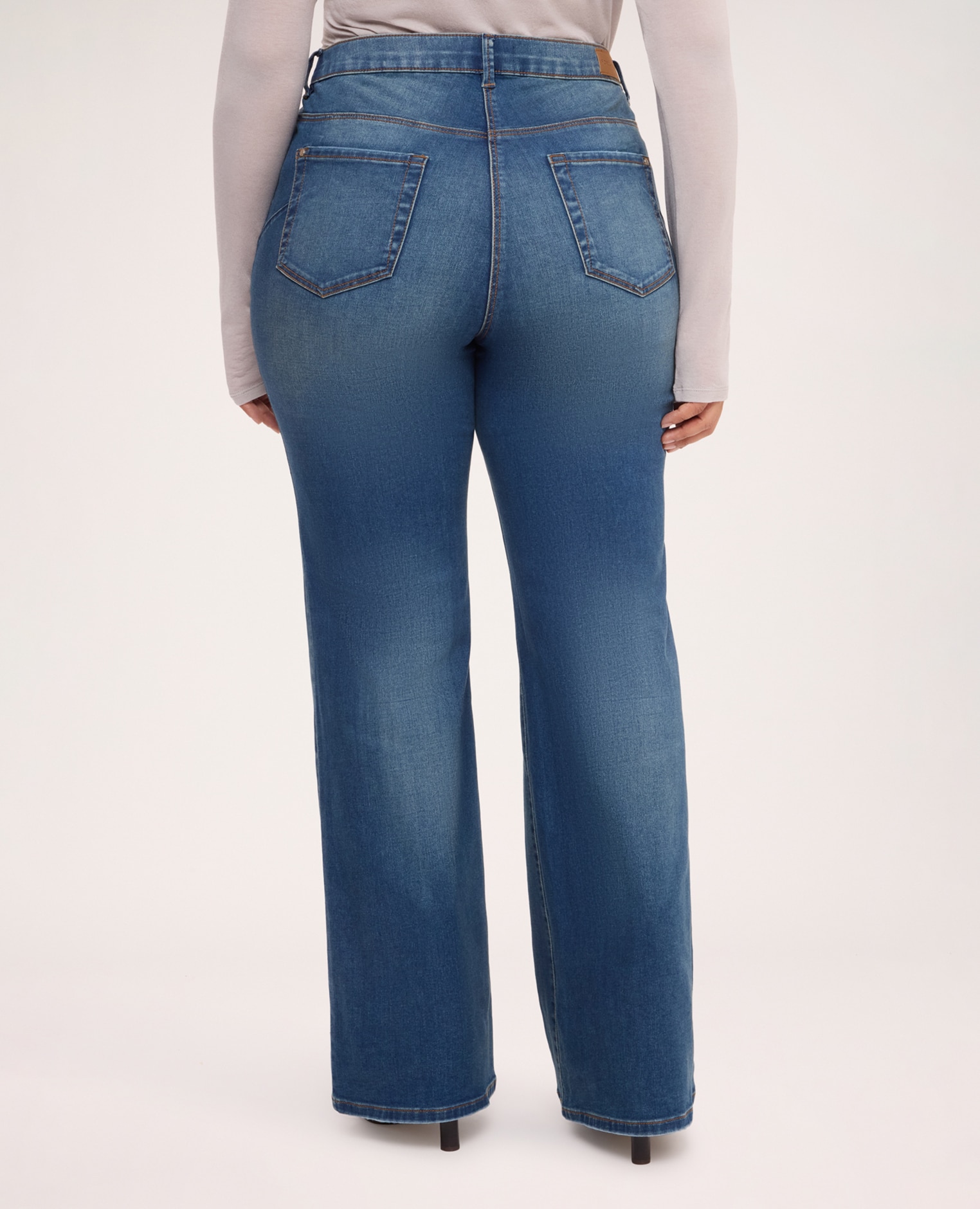 Jeans de mujer bootcut lavado washed nuevo modelo bootcut - Fiorella Rubino - Azul Azul-2