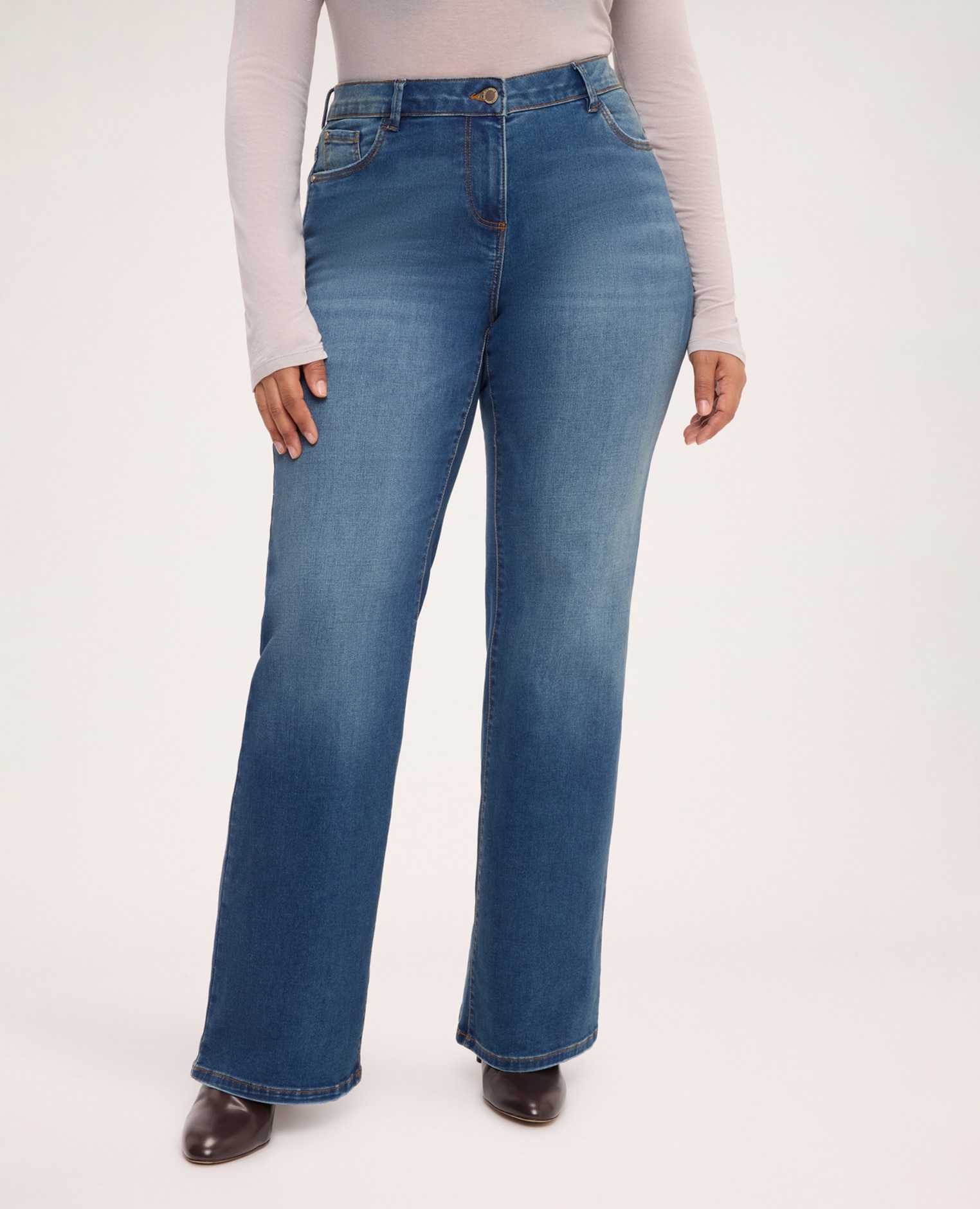 Jeans de mujer bootcut lavado washed nuevo modelo bootcut - Fiorella Rubino - Azul Azul-3