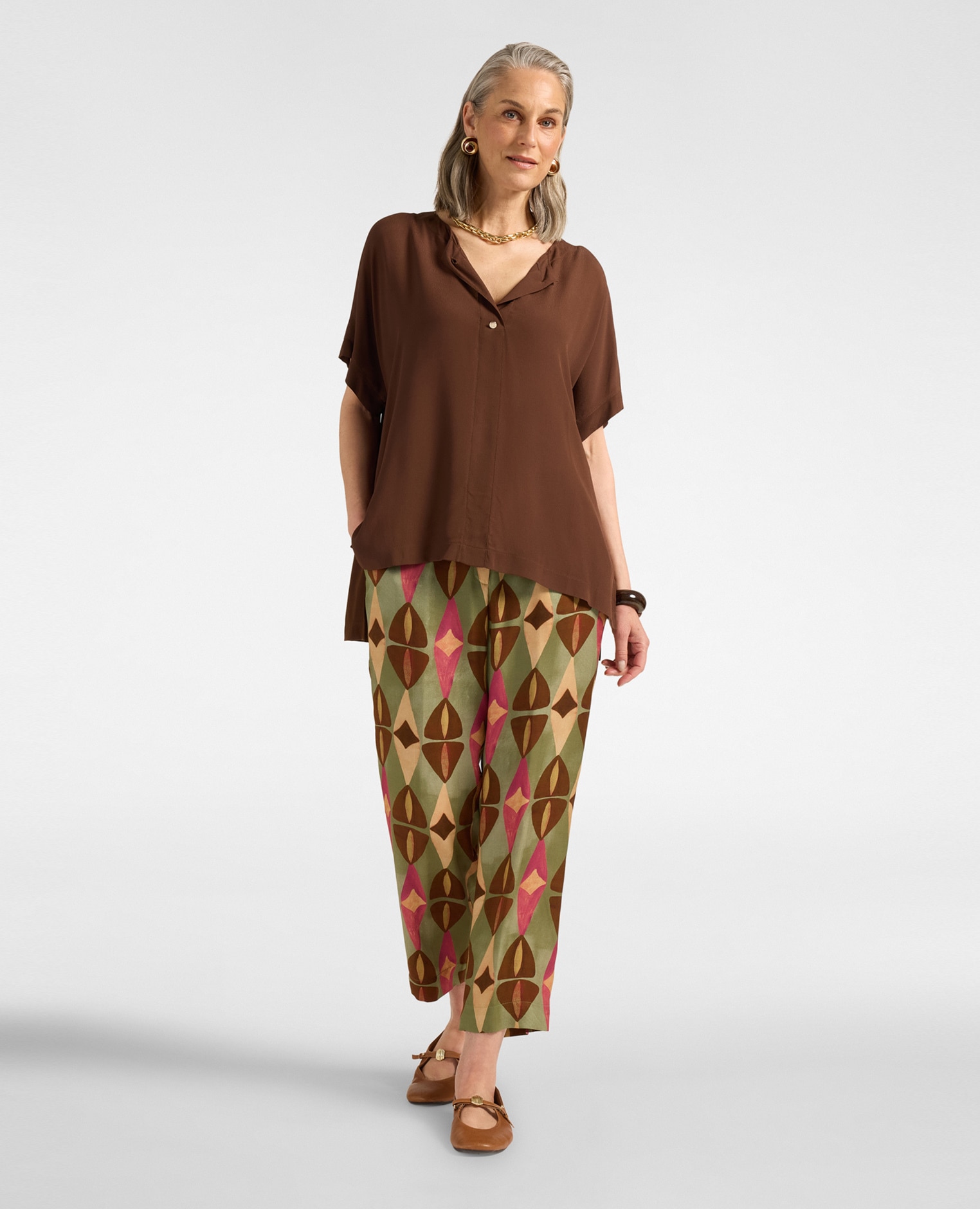 Camiseta de mujer mangas kimono con botones joya cierre frontal con botones dorados y aberturas laterales - Elena Miró - Marrón Marrón-3