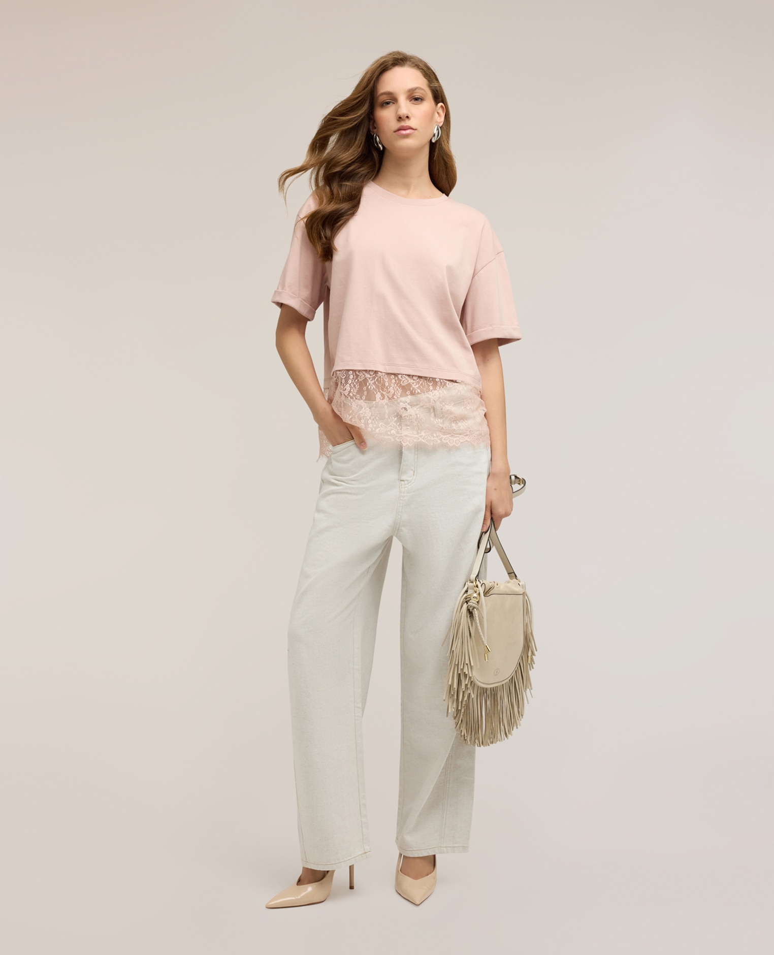 Camiseta de mujer con inserto de encaje ajuste oversize con cuello redondo - Motivi - Rosa Rosa-3