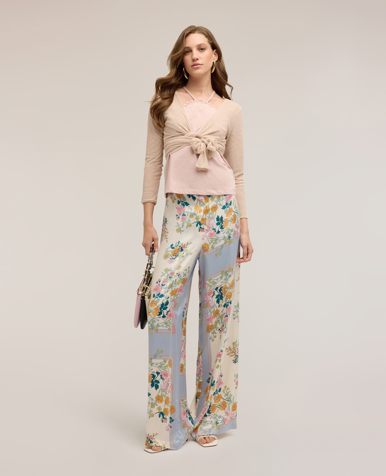 Motivi - Pantalones de mujer palazzo de raso con estampado ajuste regular apertura frontal con botones y cremallera.