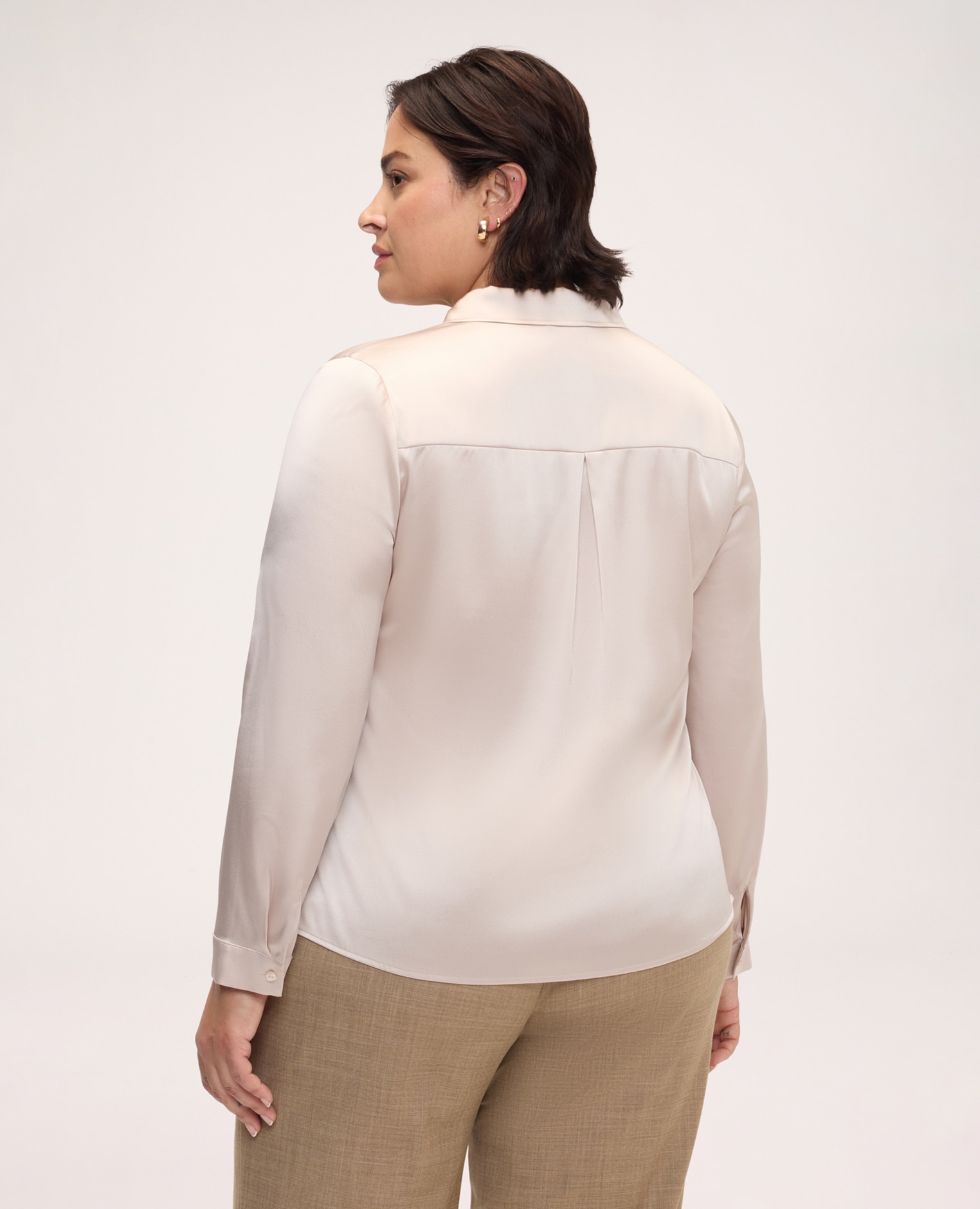 Camisa de mujer de seda elástica con cuello clásico para una sensación suave y agradable sobre la piel - Fiorella Rubino - Rosa Rosa-2