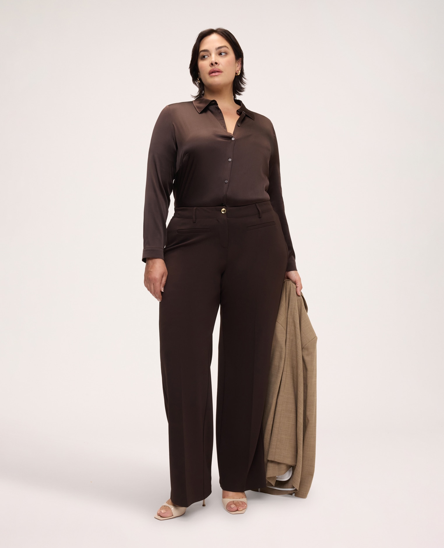 Camisa de mujer de seda elástica con cuello clásico para una sensación suave y agradable sobre la piel - Fiorella Rubino - Marrón Marrón-3