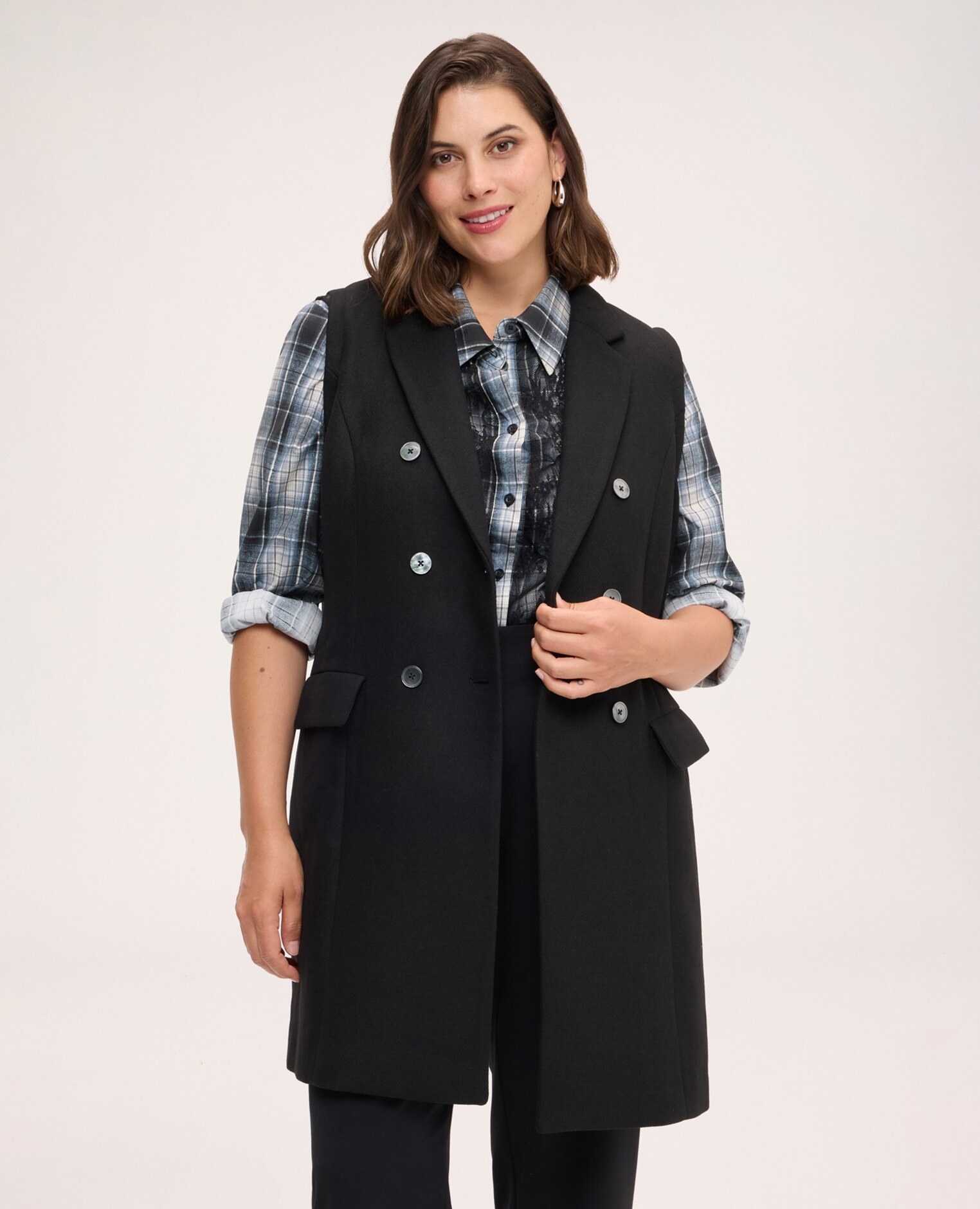 Abrigo de mujer de mezcla de lana con mangas en tejido revestido mezcla dos tejidos diferentes para un look de carácter único - Fiorella Rubino - Negro Negro-4