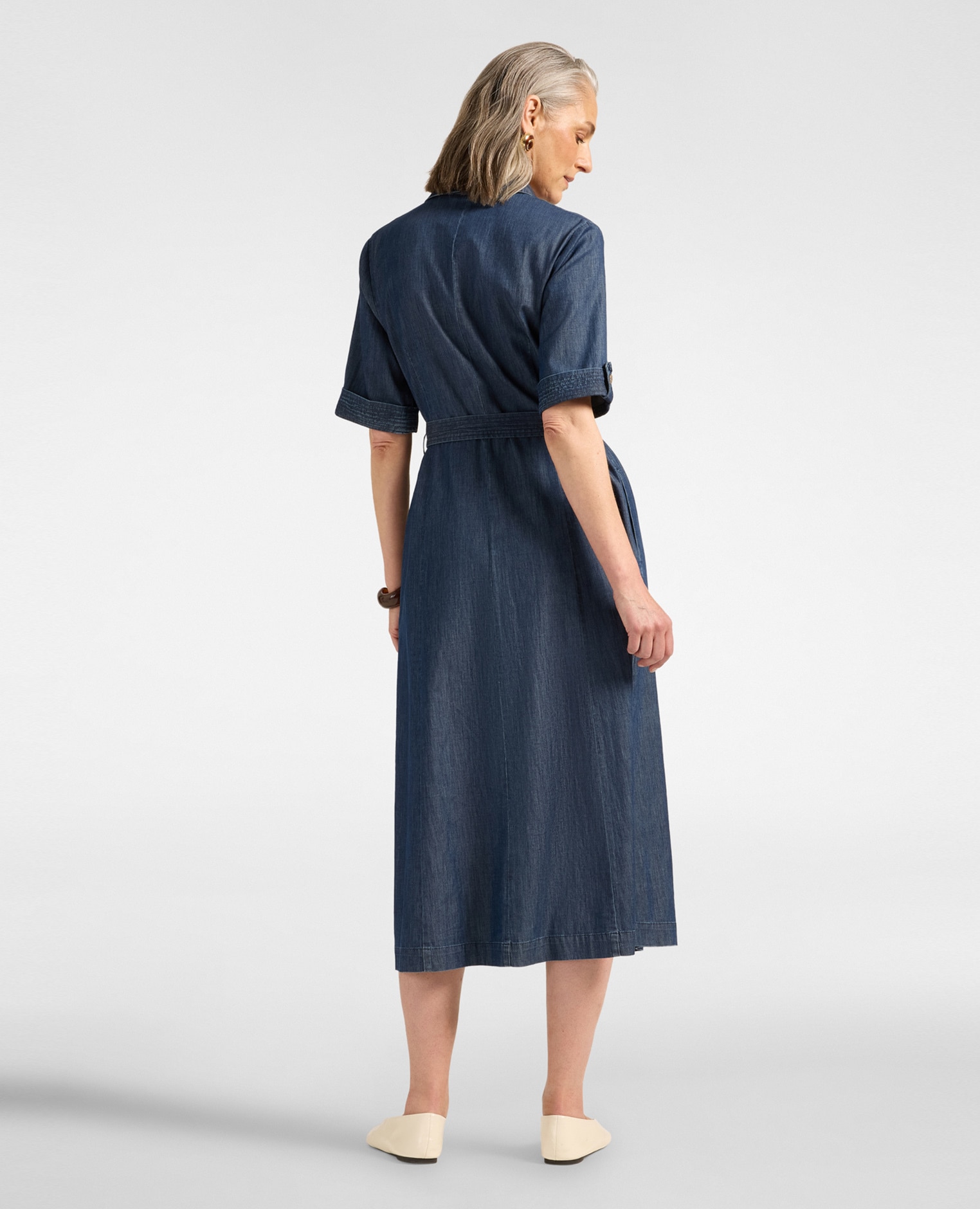 Vestido camisero largo con cinturón cierre con botones en el frente y cinturón del mismo tejido para anudar en la cintura - Elena Miró - Azul Azul-2