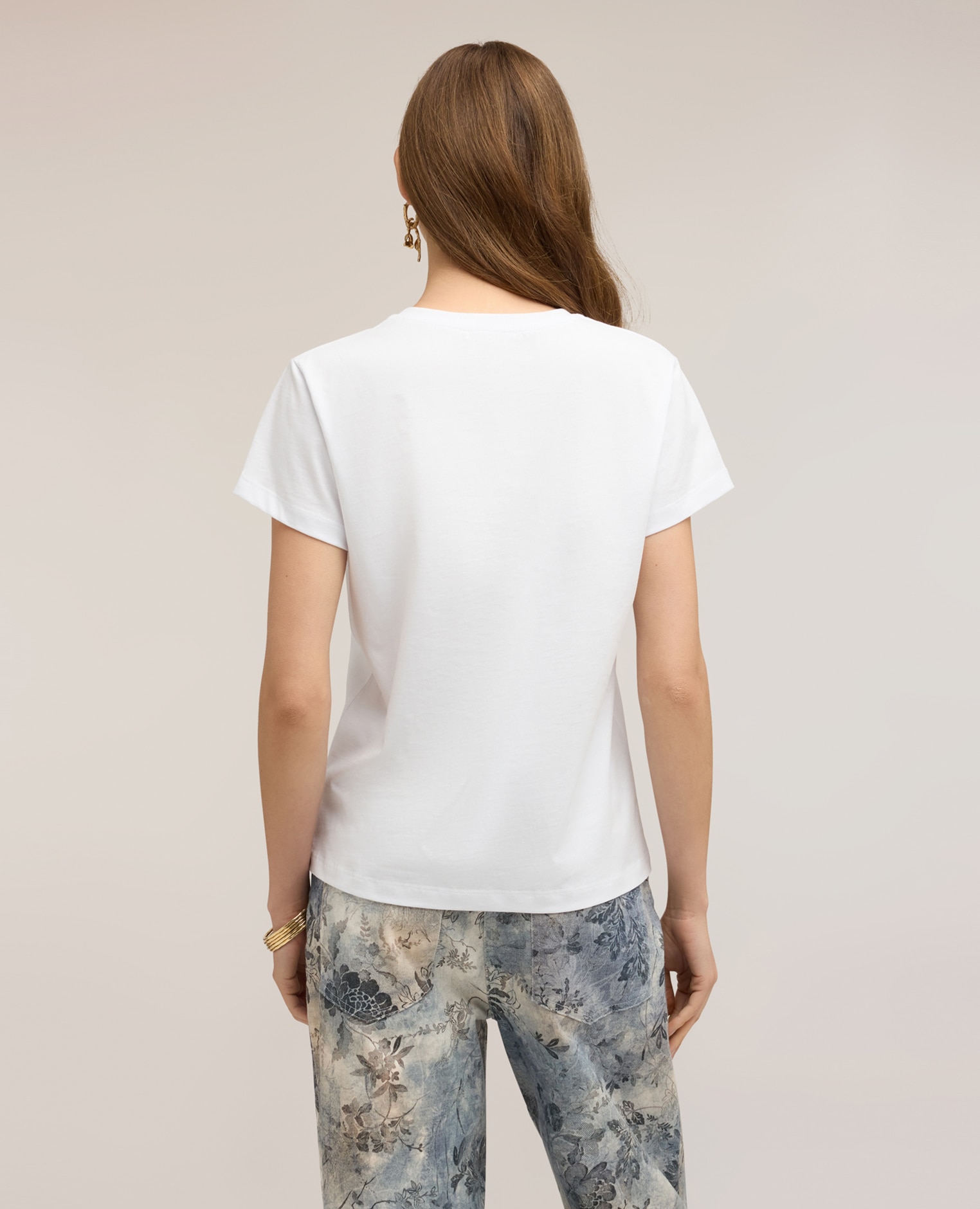 Camiseta de mujer de punto jersey con inscripción bordada ajuste regular con cuello redondo - Motivi - Blanco Blanco-2