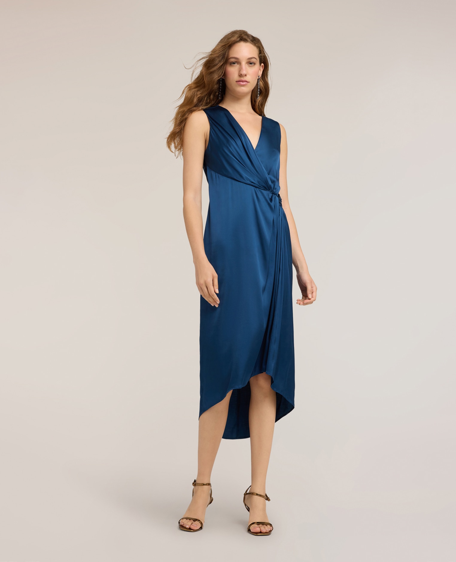Vestido de satén con drapeado largo midi con bajo asimétrico cierre con cremallera - Motivi - Azul Azul-3