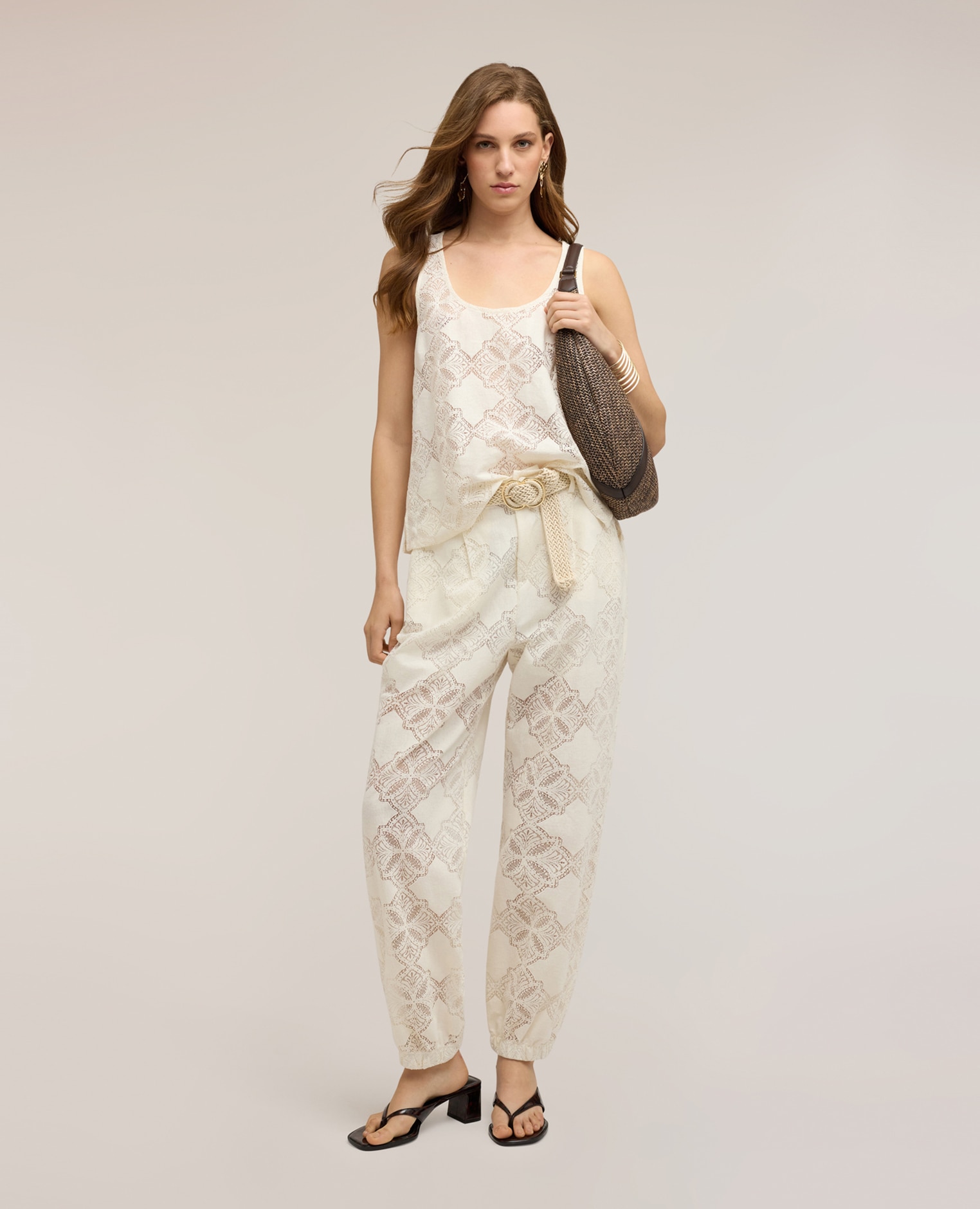 Top de mujer de encaje ajuste regular con cuello redondo - Motivi - Blanco Blanco-3