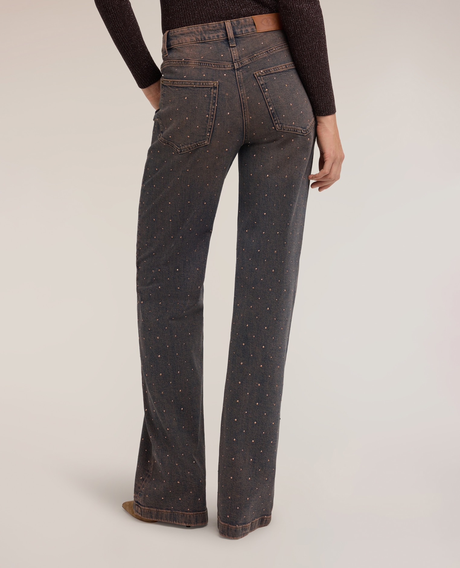 Jeans de mujer wide fit con aplicaciones de strass cierre con botón y cremallera - Motivi - Marrón Marrón-2