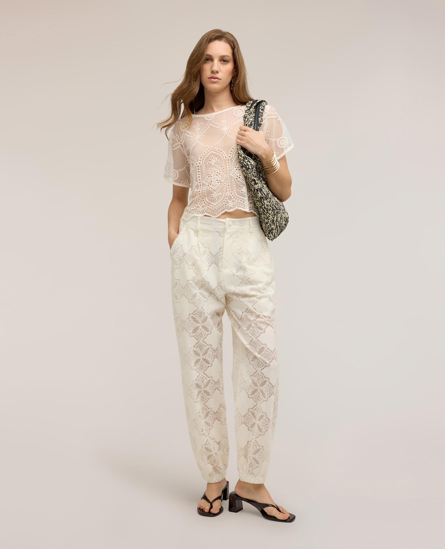 Blusa de mujer de encaje con bordados ajuste boxy - Motivi - Blanco Blanco-3