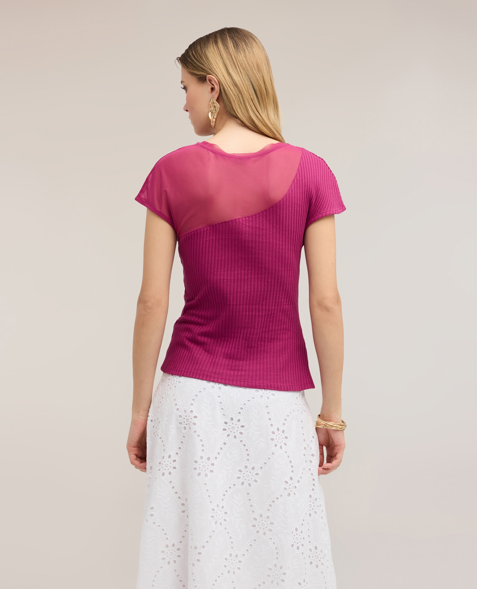 Camiseta de mujer bimatérica con detalle drapeado ajuste regular con escote redondo - Motivi - Fucsia Fucsia-2