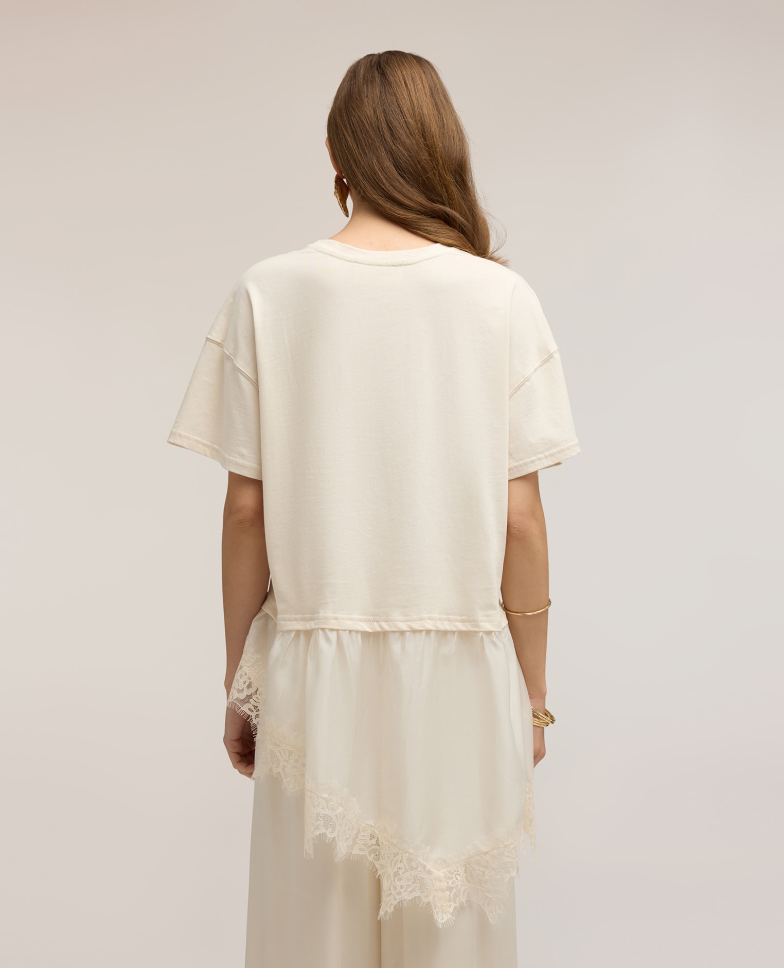 Camiseta de mujer con inserto de encaje ajuste oversize con escote redondo - Motivi - Blanco Blanco-2