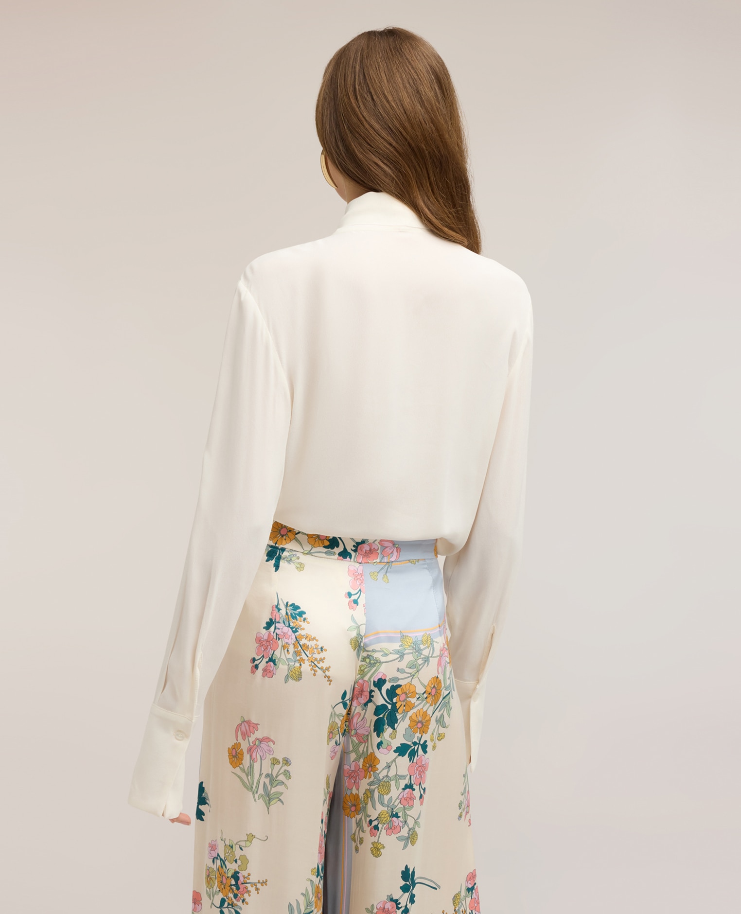 Camisa de mujer de georgette con bufanda ajuste regular con cierre de botones - Motivi - Blanco Blanco-2