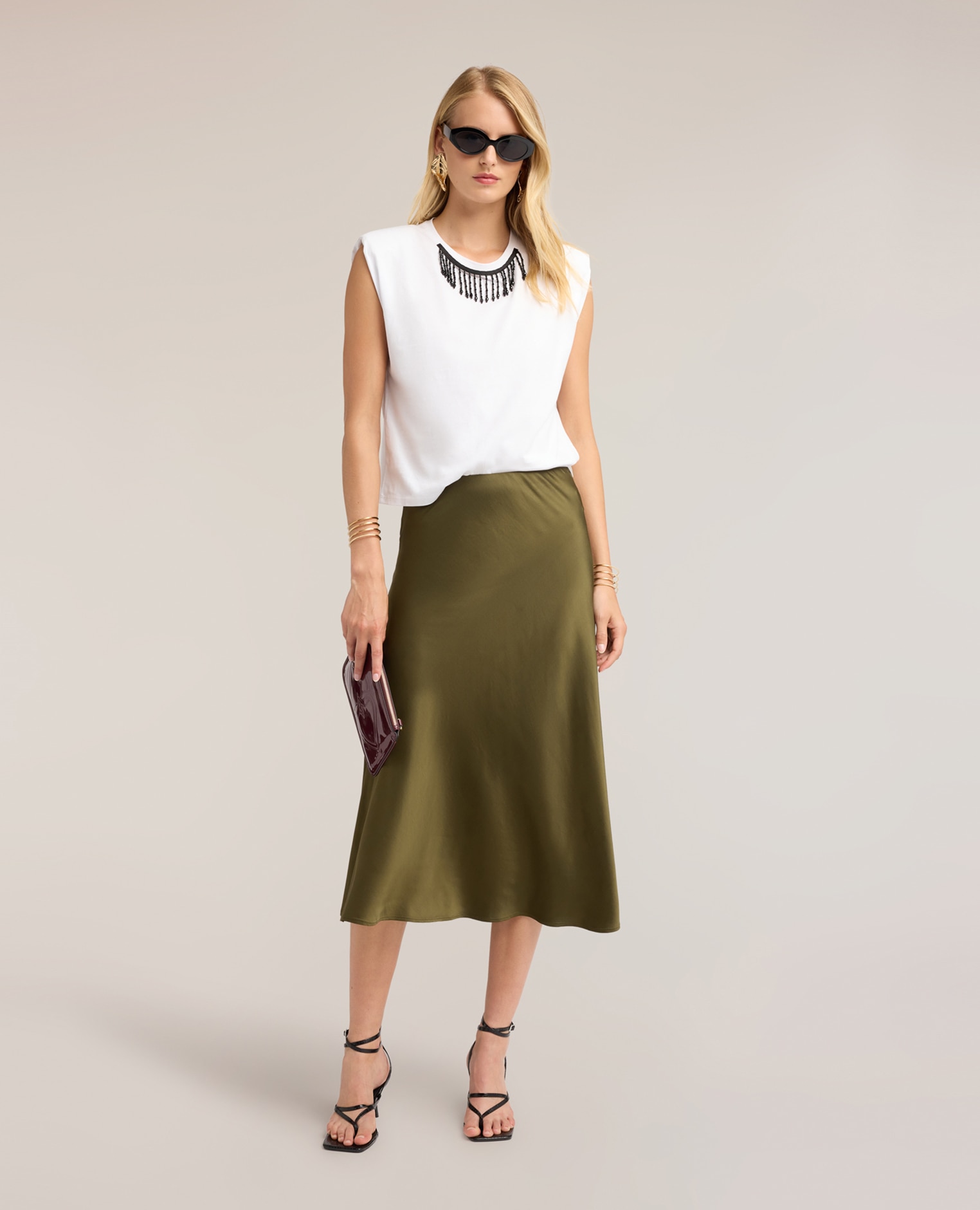 Top de mujer con flecos y cuentas en el cuello redondo ajuste boxy con mangas de aleta - Motivi - Blanco Blanco-3