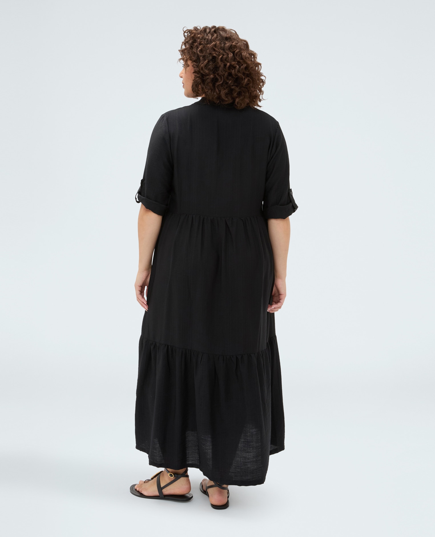 Vestido camisero power en mezcla de viscosa mangas con detalle fruncido ajustable estructura de volantes en la falda - Fiorella Rubino - Negro Negro-2
