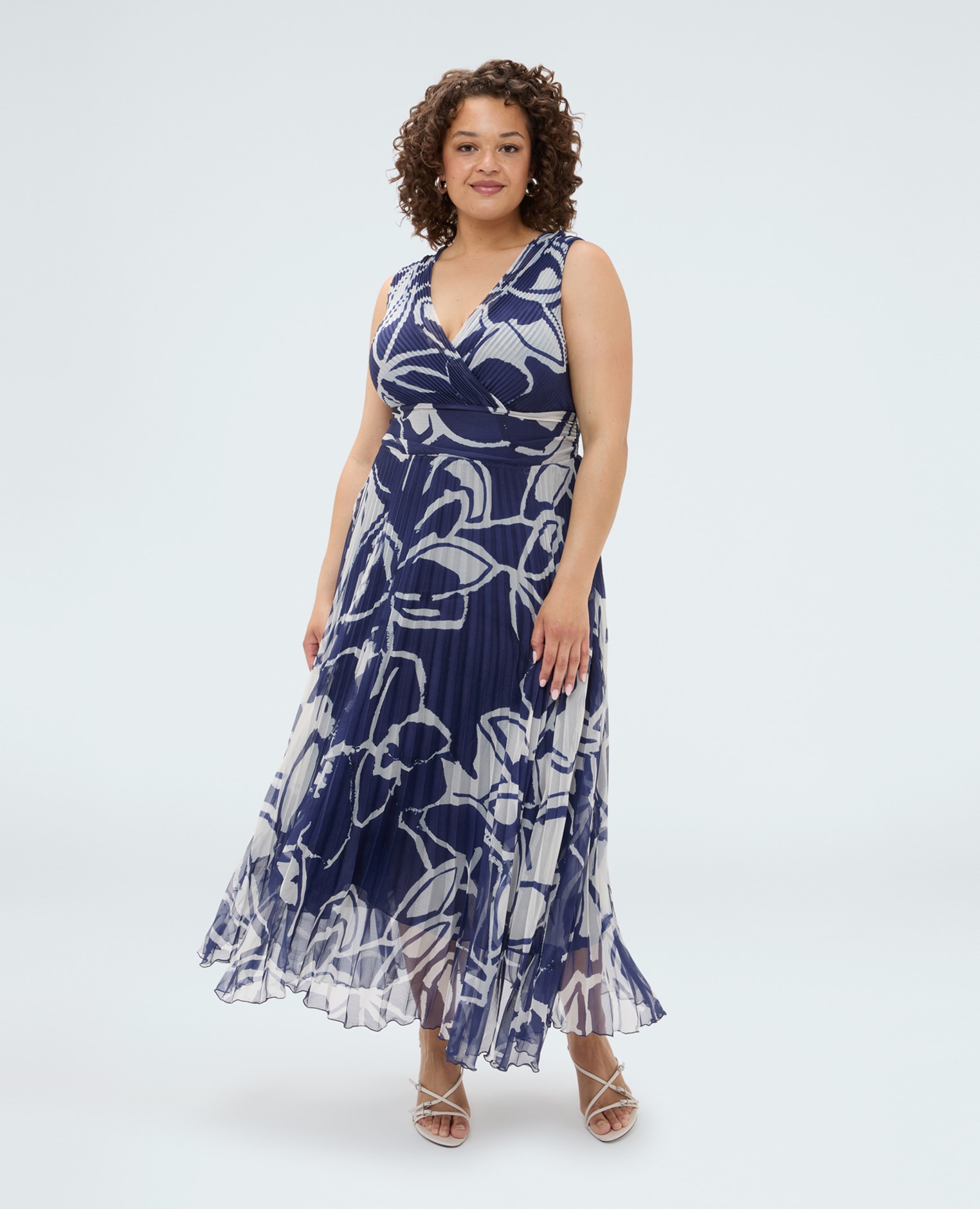 Vestido largo dream plisado con estampado floral tejido crepón plisado ligero - Fiorella Rubino - Azul Azul-3