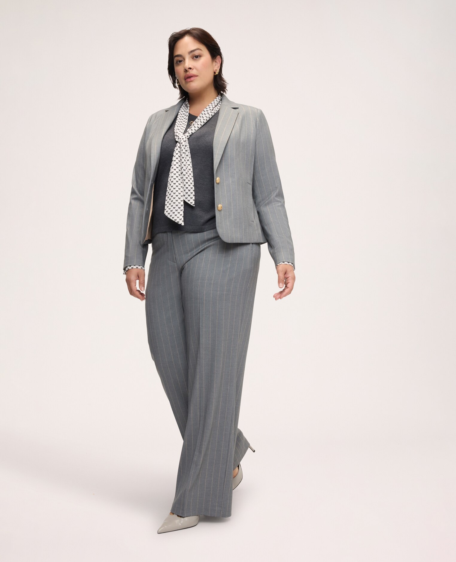 Blazer de mujer de rayas diplomáticas con botones dorados corte corto con mangas largas interior completamente forrado - Fiorella Rubino - Gris Gris-3