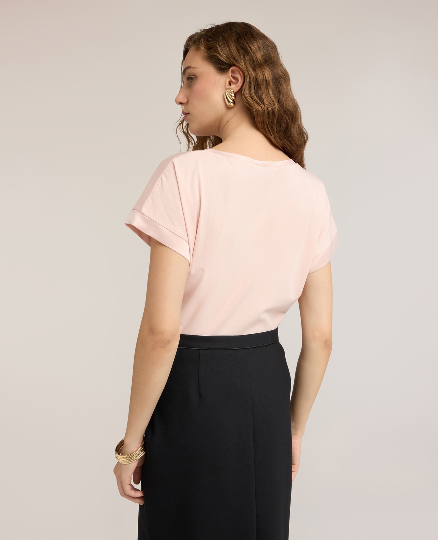 Camiseta de mujer bimatérica ajuste regular con escote redondo - Motivi - Rosa Rosa-2
