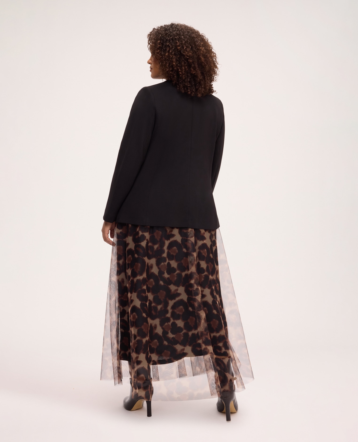Blazer de mujer en punto milano con lentejuelas solapas de pico bolsillos con solapa y aplicación de lentejuelas en la parte delantera - Fiorella Rubino - Negro Negro-2