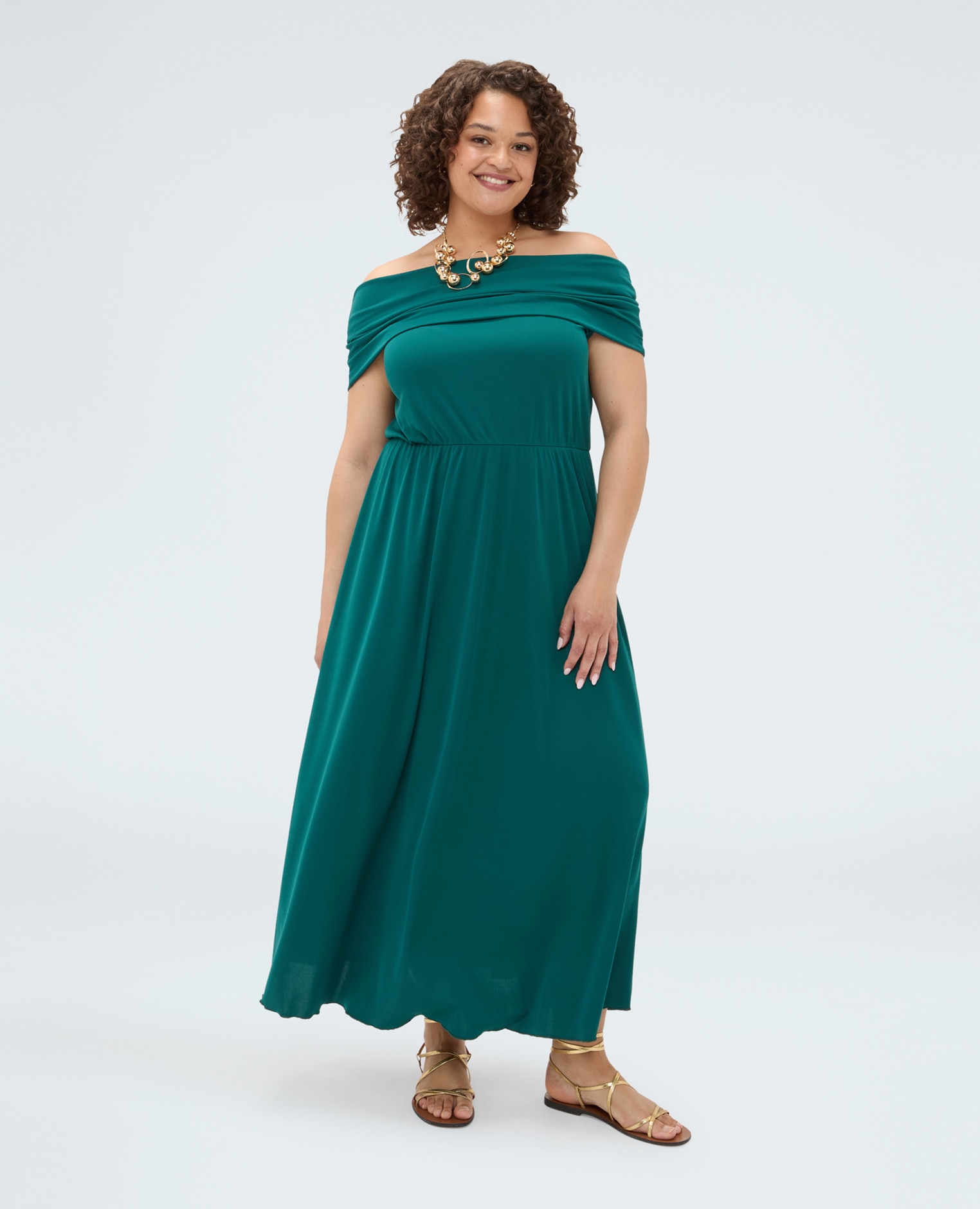 Vestido largo chill off-shoulder en jersey falda amplia - Fiorella Rubino - Verde Verde-3