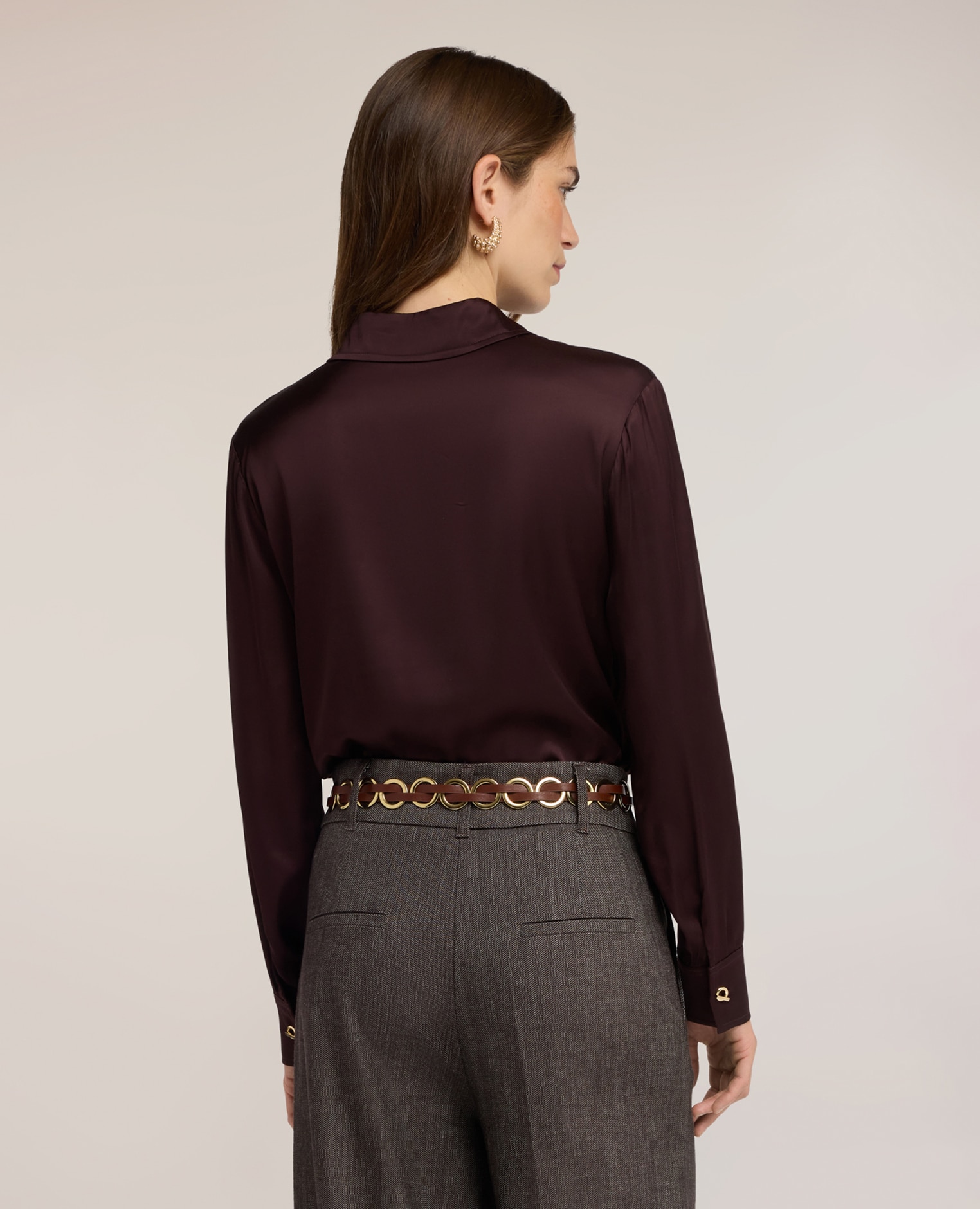 Camisa de mujer de satén de viscosa con botones metálicos ajuste regular cierre frontal con botones metálicos de ojal - Motivi - Marrón Marrón-2