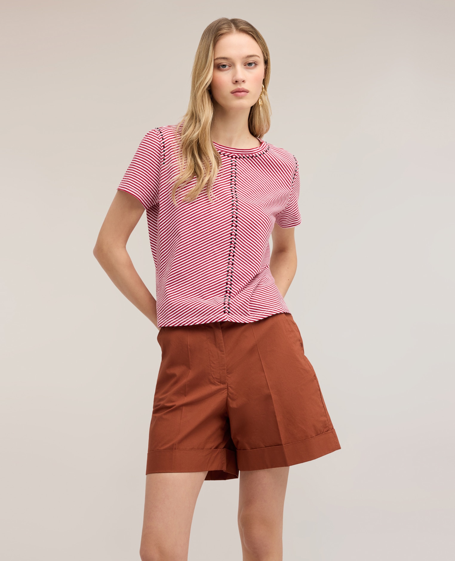 Camiseta de mujer de rayas con micro tachuelas ajuste regular - Motivi - Rojo Rojo-1