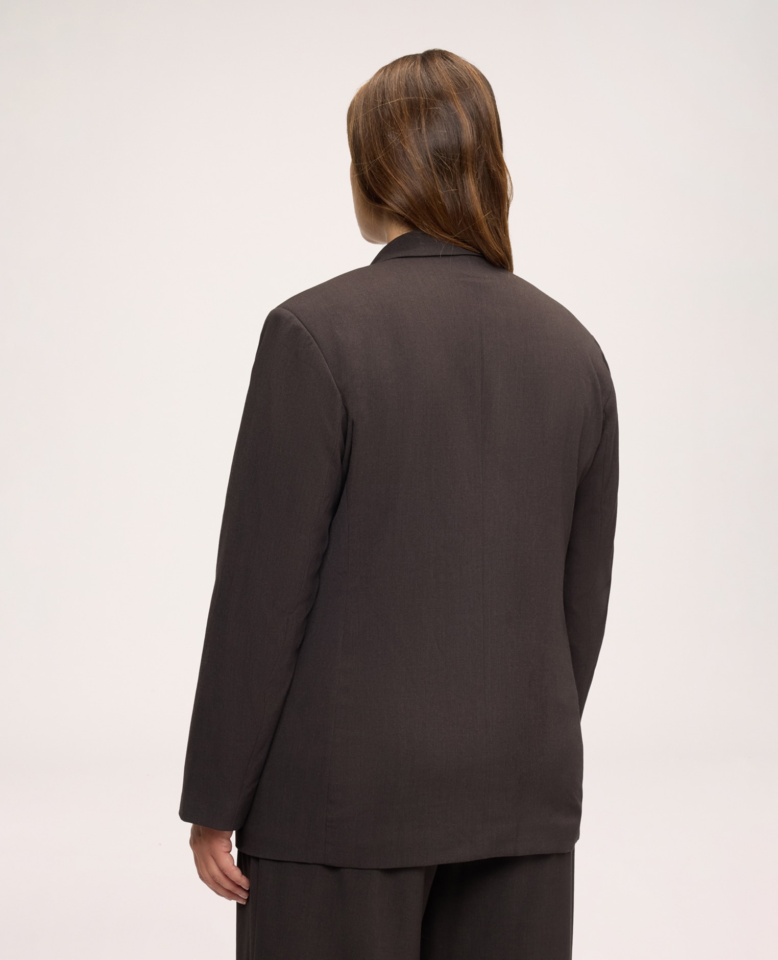 Blazer de mujer cruzada estructurada bolsillos con solapa y bolsillo de ojal en el pecho mangas largas - Fiorella Rubino - Marrón Marrón-2