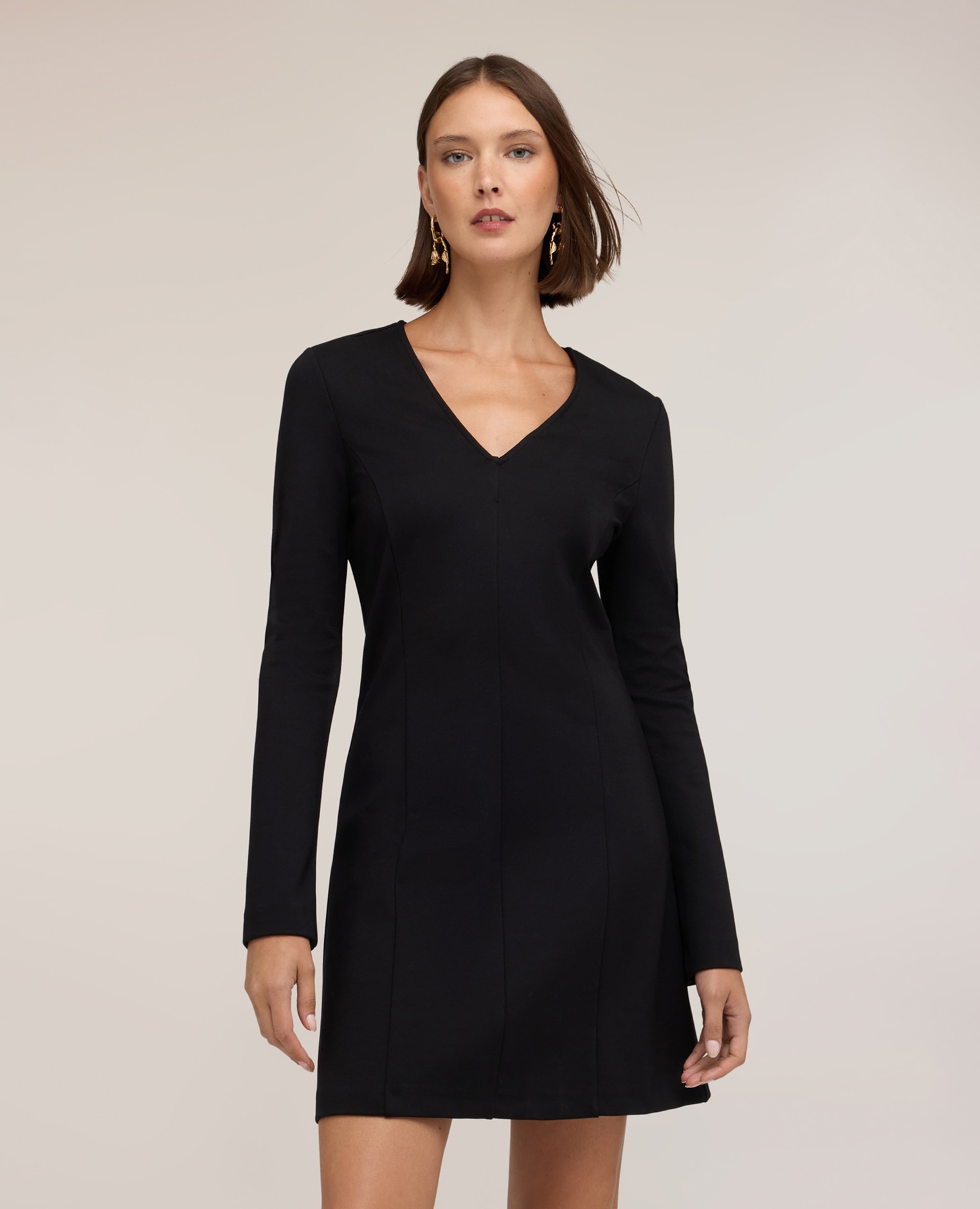 Imagen 0 de Vestido evasé en punto milano corte corto cierre con cremallera Negro