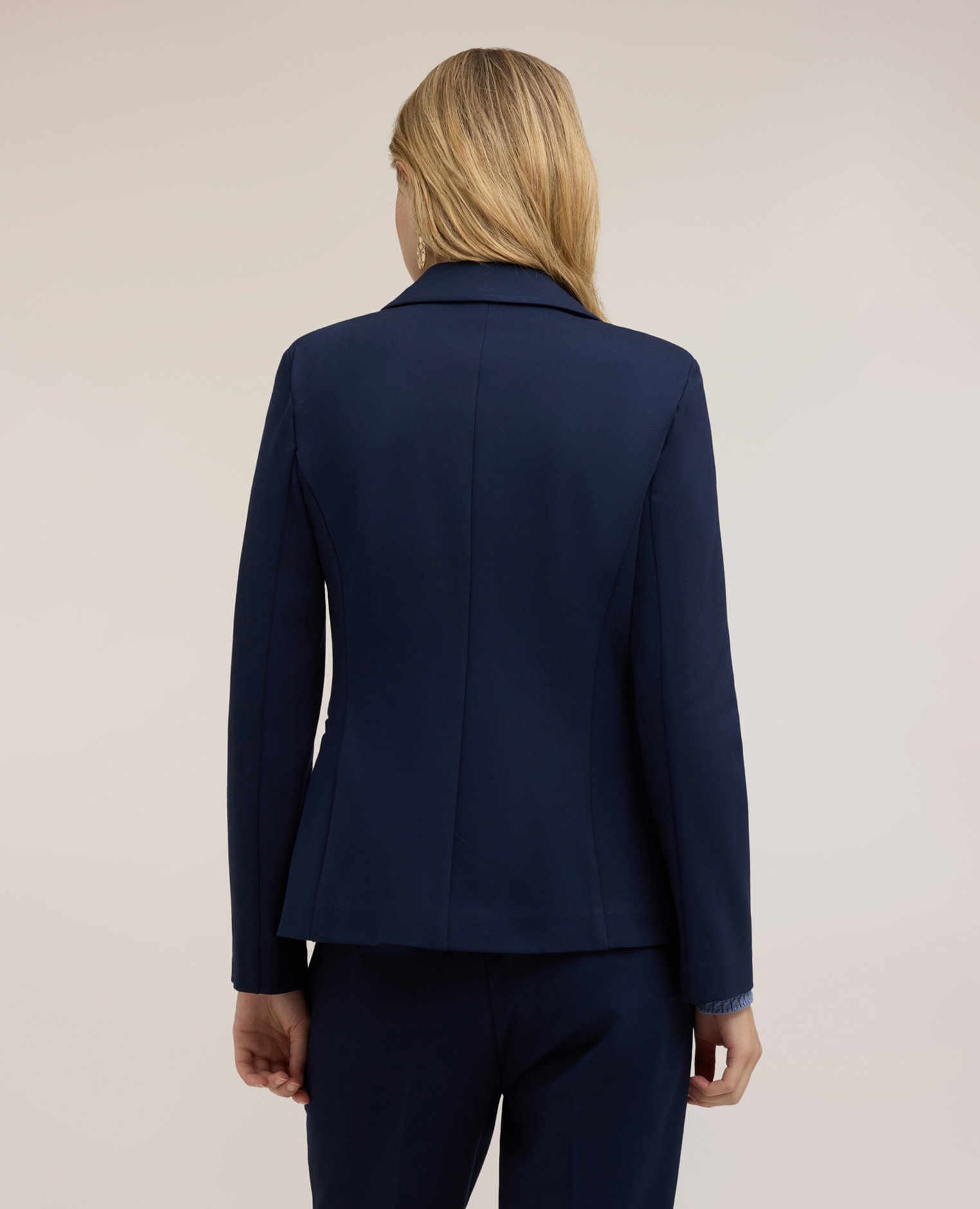 Imagen 2 de Blazer de mujer de un botón en punto milano corte regular cierre cruzado con botón - Motivi - Azul Azul