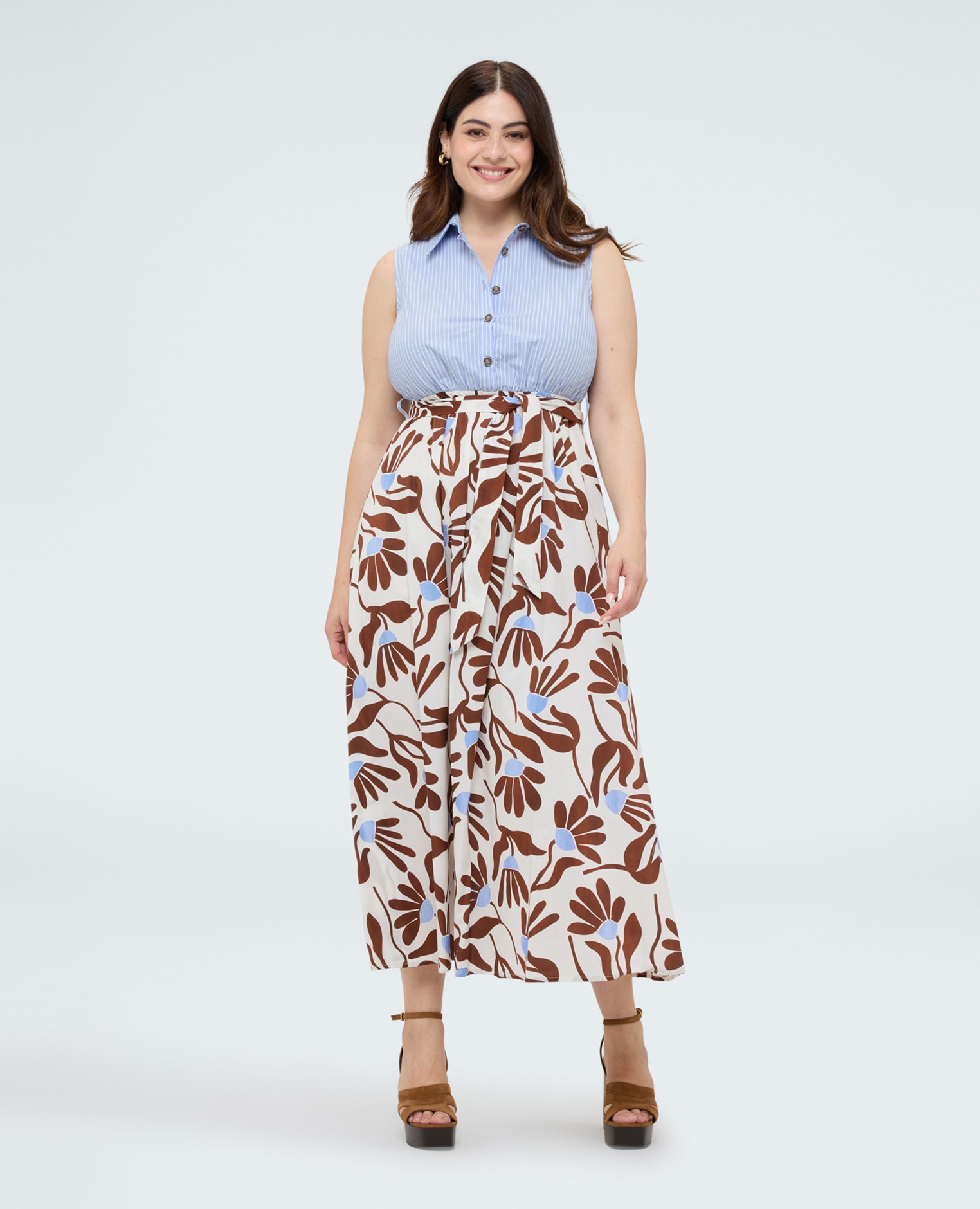 Vestido camisero sin mangas con estampado cinturón coordinado para anudar en la cintura - Fiorella Rubino - Azul claro Azul claro-3