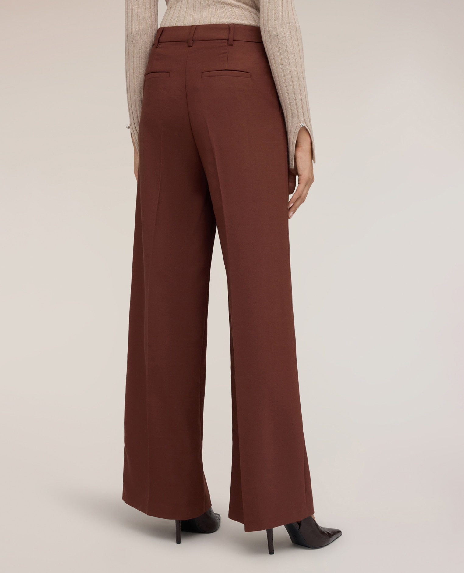 Pantalones de mujer palazzo de talle alto con pinza marcada ajuste ancho cierre con corchetes y cremallera - Motivi - Marrón Marrón-2