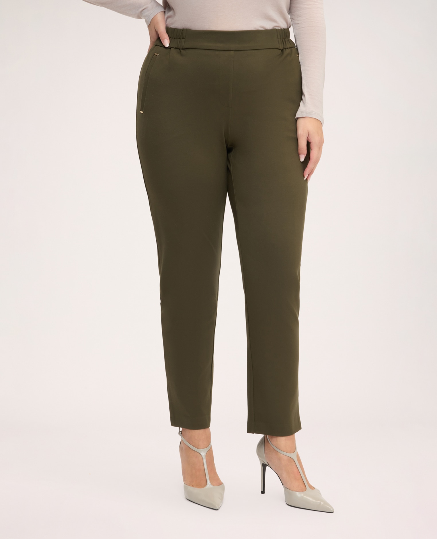 Imagen 3 de Pantalones de mujer joggers en punto milano cintura con banda elástica para la máxima vestibilidad y comodidad - Fiorella Rubino - Verde militar Verde militar