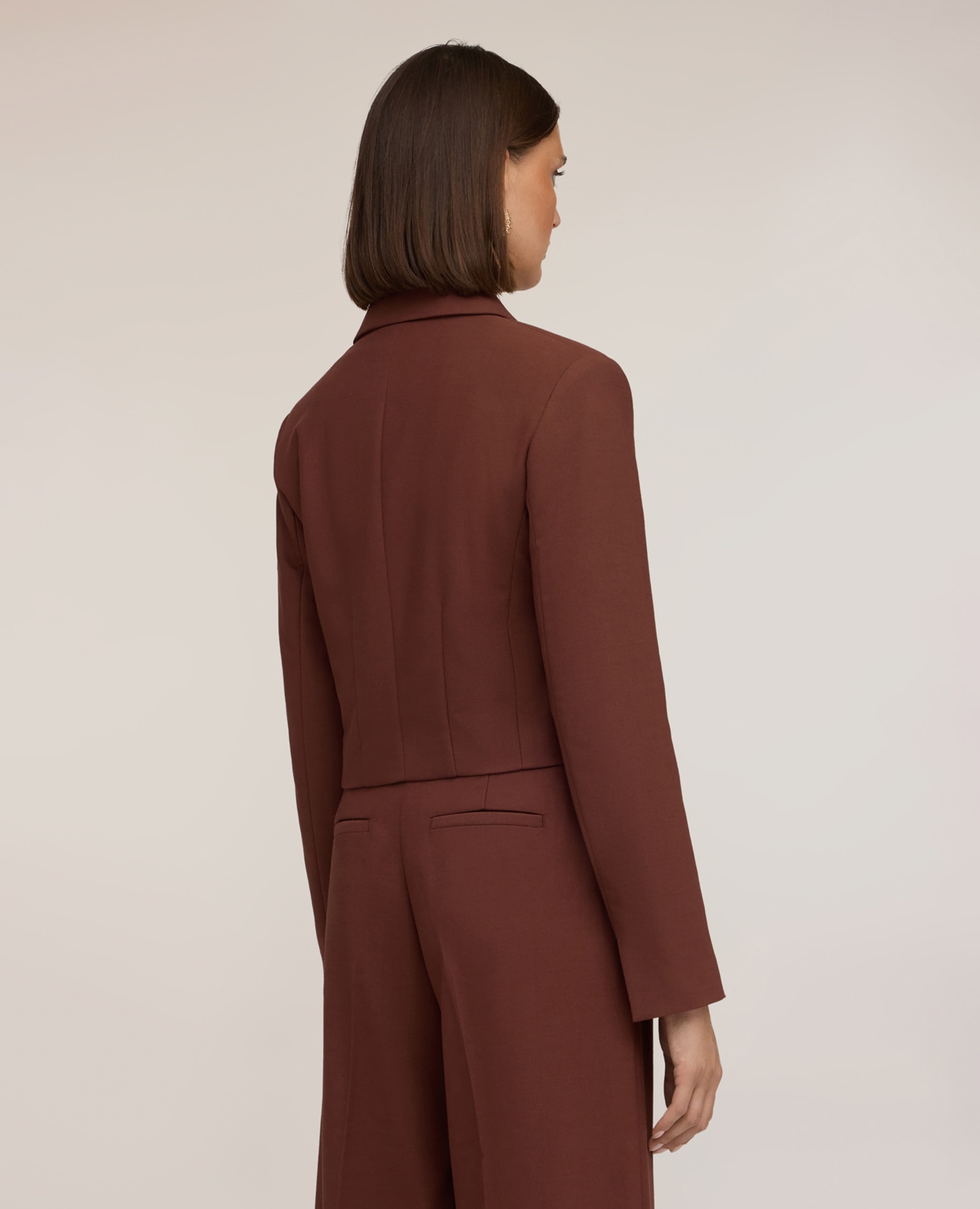 Blazer de mujer spencer con solapa de pico largo cropped corte boxy - Motivi - Marrón Marrón-2