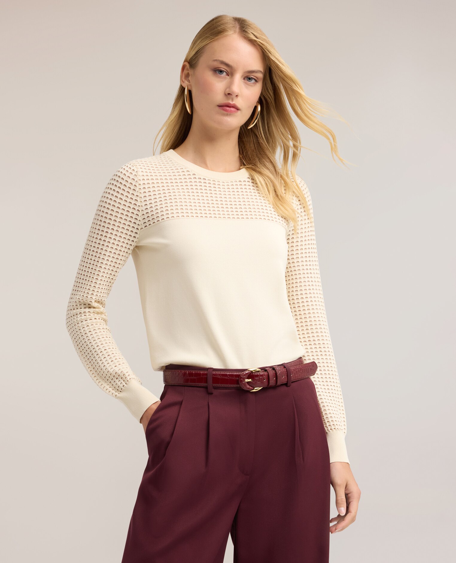 Jersey de mujer con detalles calados mezcla de viscosa ajuste regular longitud media - Motivi - Blanco Blanco-1