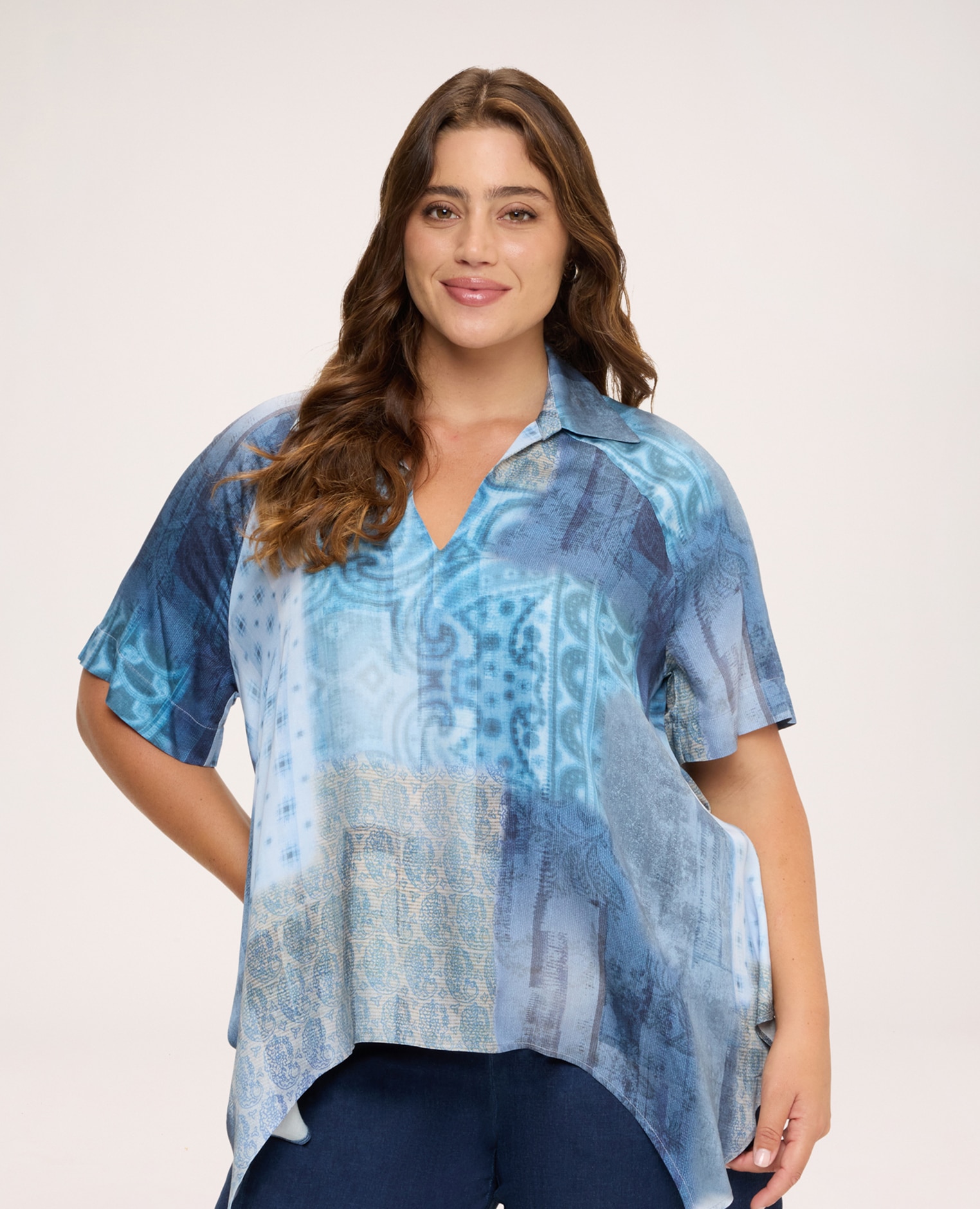 Blusa de mujer con estampado bandana difuminado muselina ligera - Fiorella Rubino - Azul Azul-1