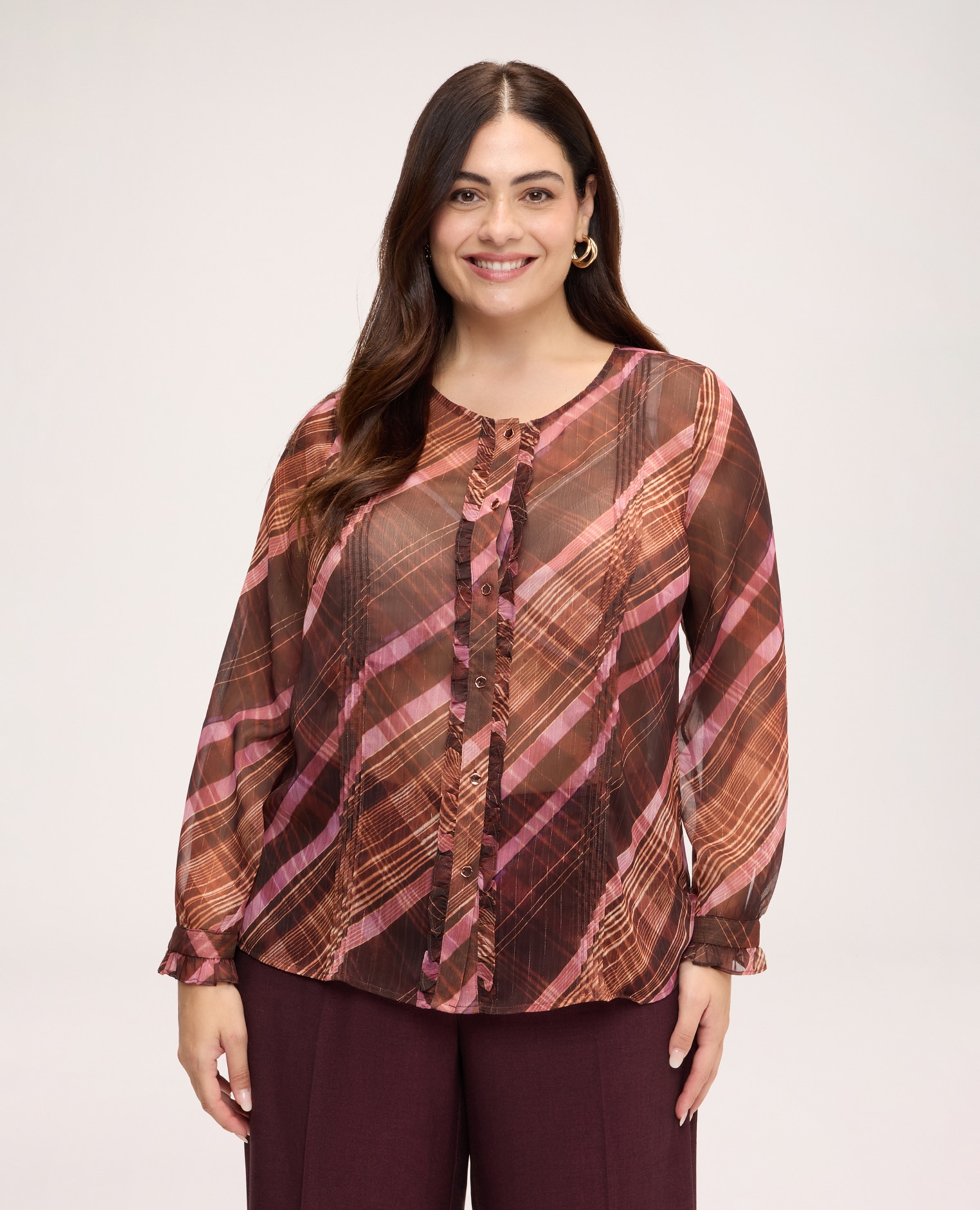 Imagen 1 de Camisa de mujer con estampado de cuadros y volantes en georgette volantes aplicados a lo largo del cierre en georgette ligero y semitransparente - Fiorella Rubino - Marrón Marrón
