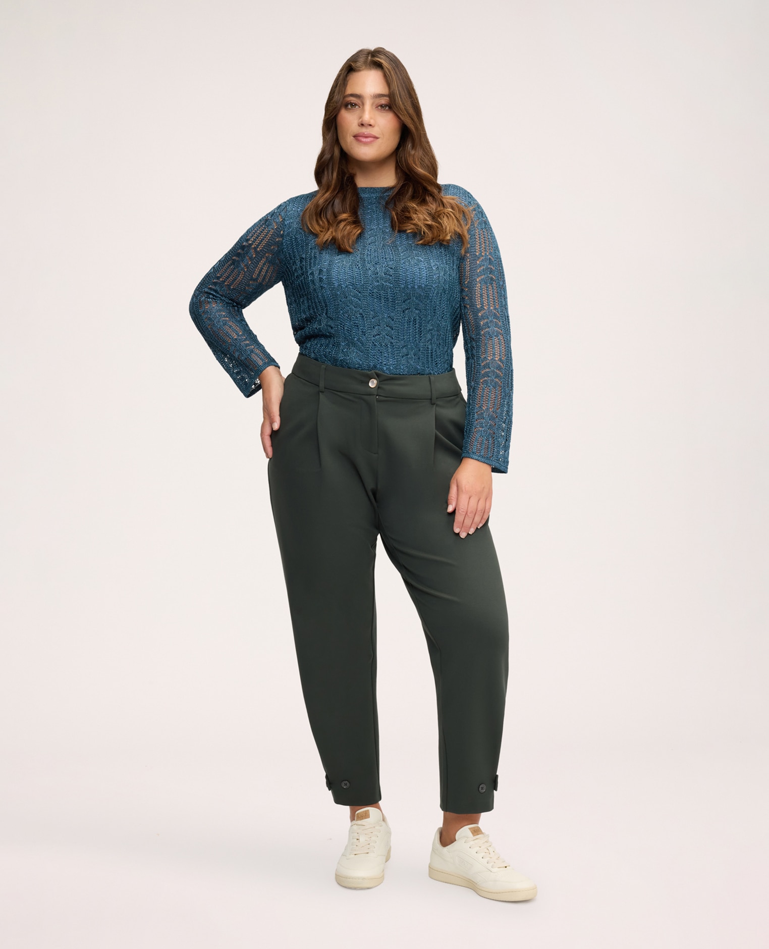 Jersey de mujer calado en mezcla de viscosa labor calada e hilo lúrex en toda la prenda - Fiorella Rubino - Azul Azul-3