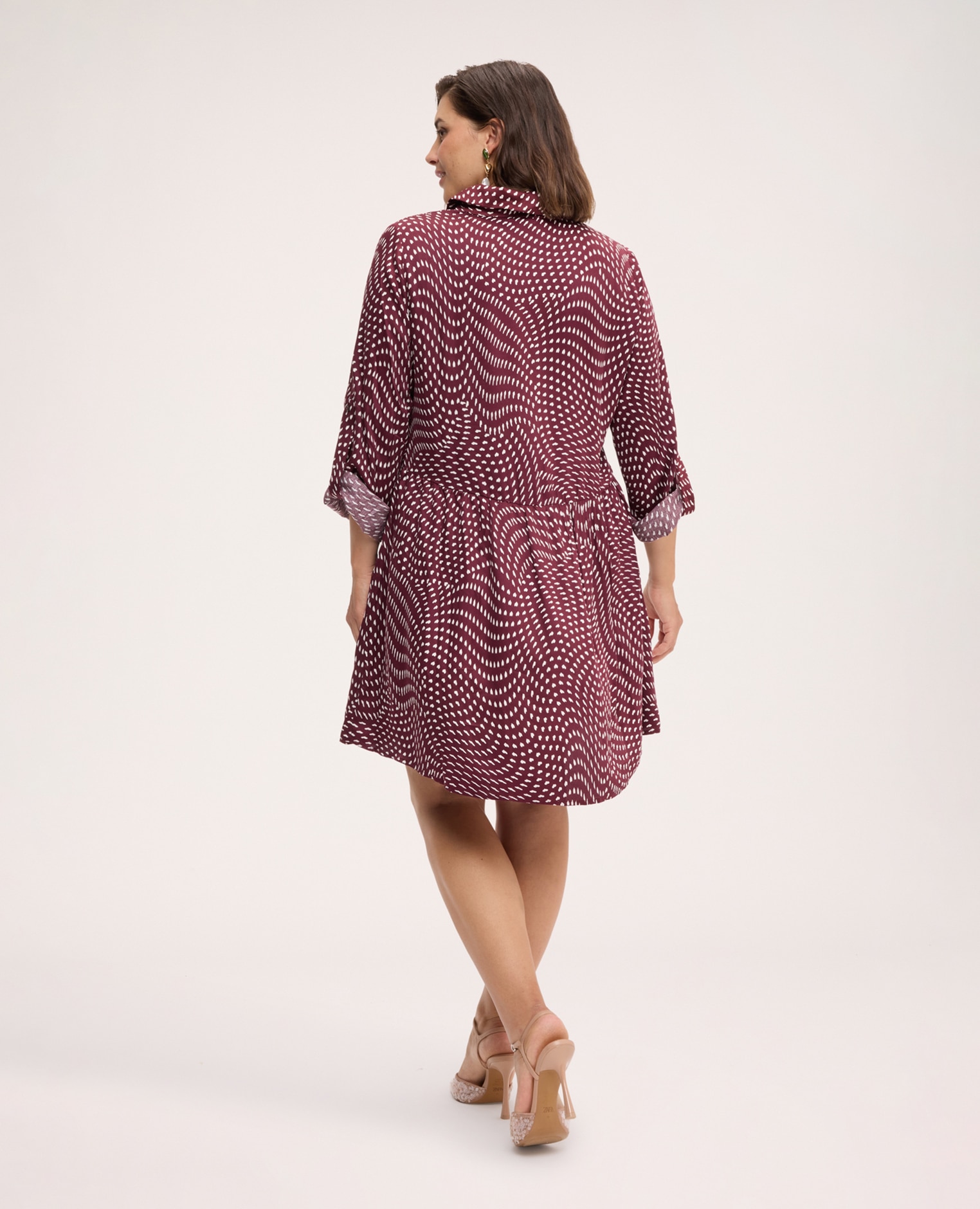 Imagen 2 de Vestido corto chemisier de muselina con estampado mangas largas para llevar remangadas - Fiorella Rubino - Burdeos Burdeos