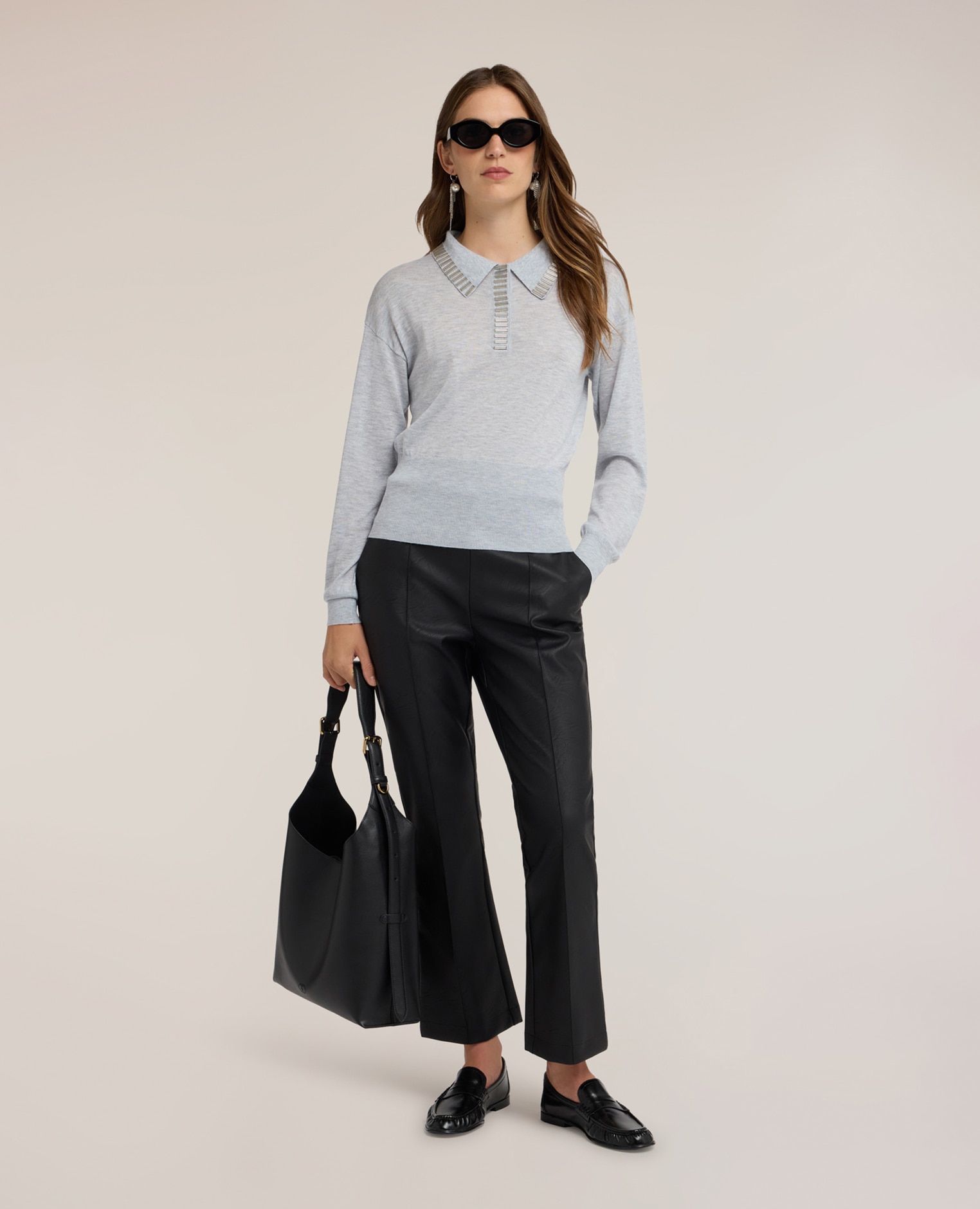 Jersey de mujer polo en mezcla de lana con canalé ajuste regular cuello polo con bordado de canutillos - Motivi - Gris Gris-3