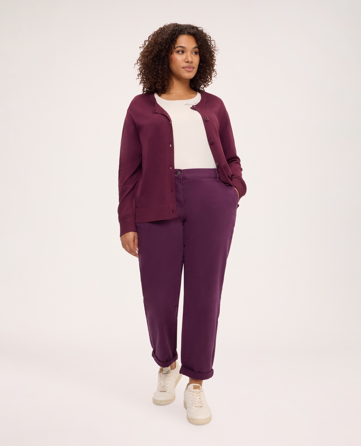 Pantalones de mujer chinos de mezcla de algodón ajuste y diseño para el máximo confort - Fiorella Rubino - Morado Morado-1
